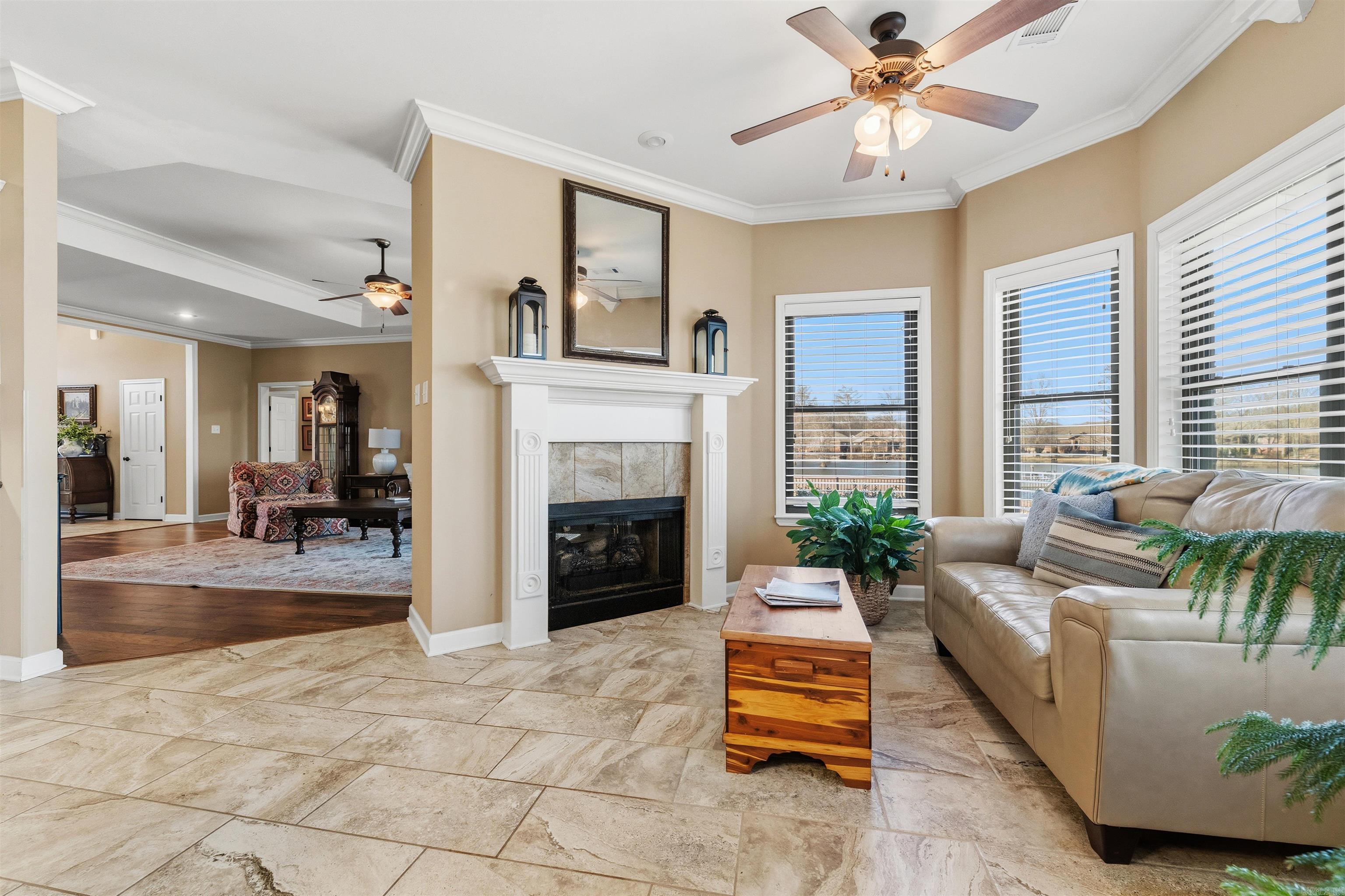 AUSTIN LAKES ON THE BAY ADDN - Residential