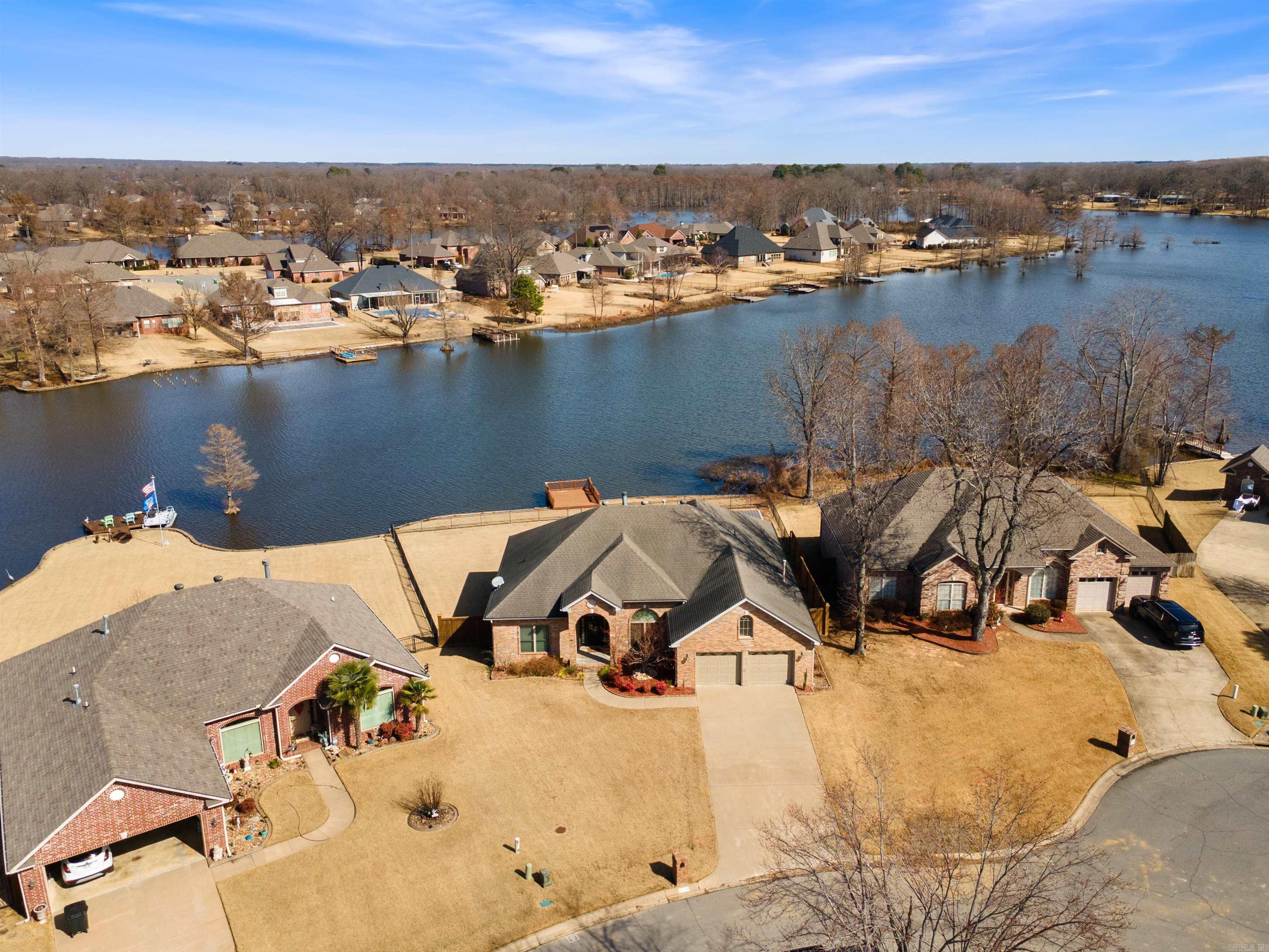AUSTIN LAKES ON THE BAY ADDN - Residential