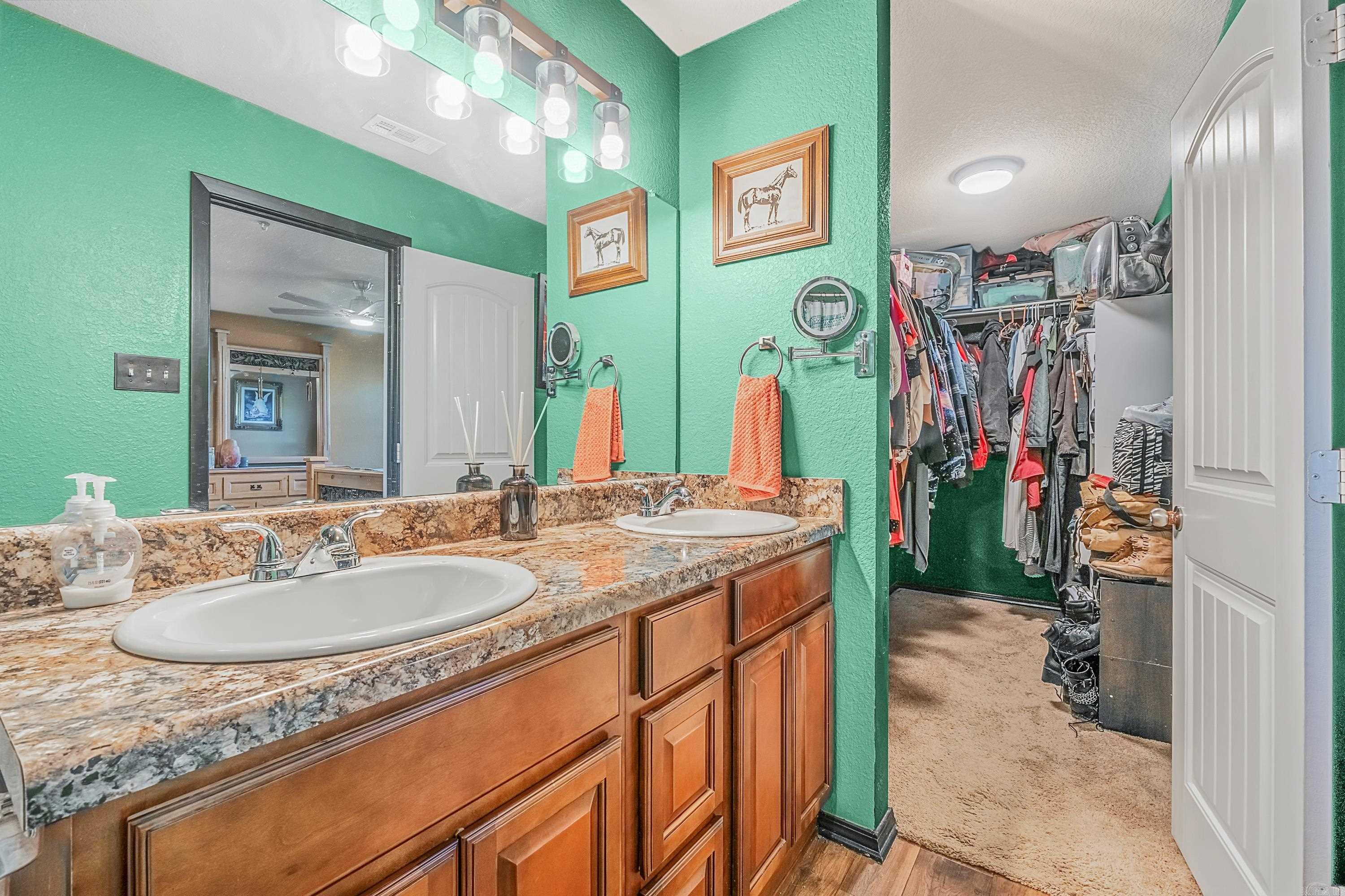 WOODLANDS EDGE - Residential