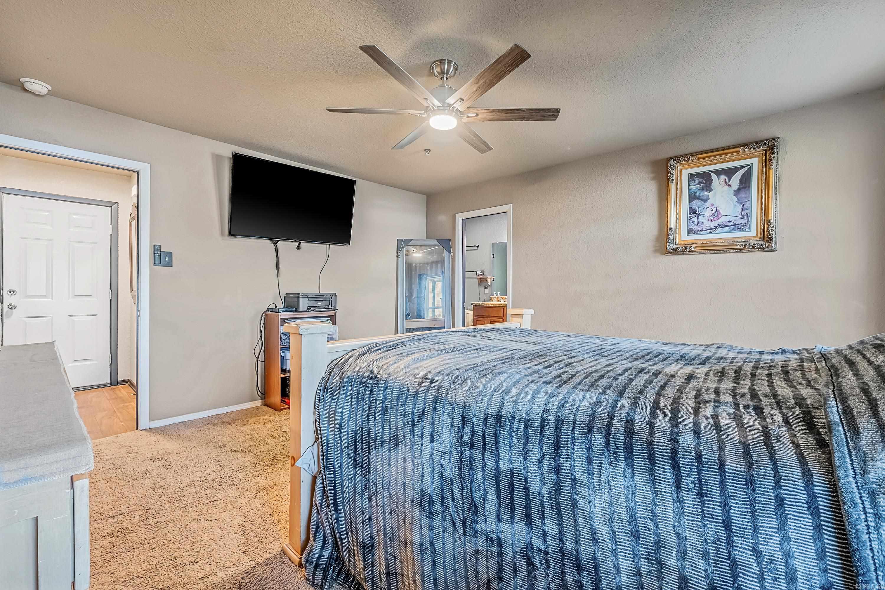 WOODLANDS EDGE - Residential