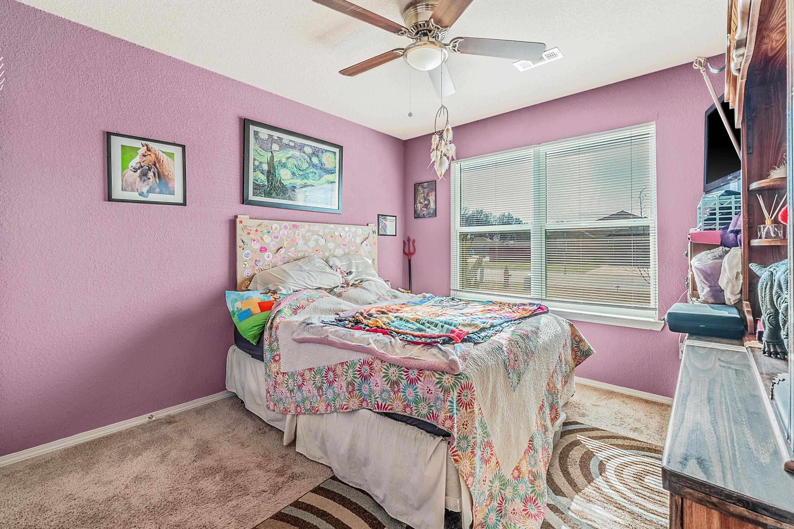 WOODLANDS EDGE - Residential