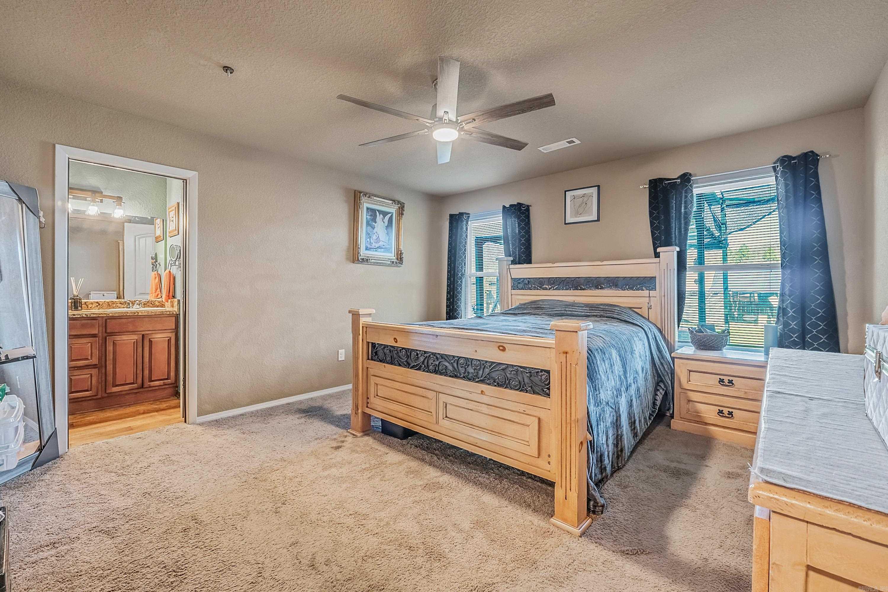 WOODLANDS EDGE - Residential