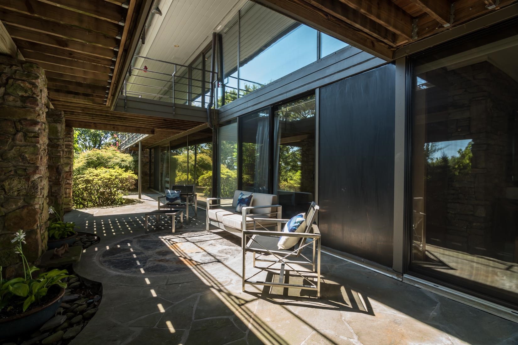 RIVERVIEW POINT - Residential