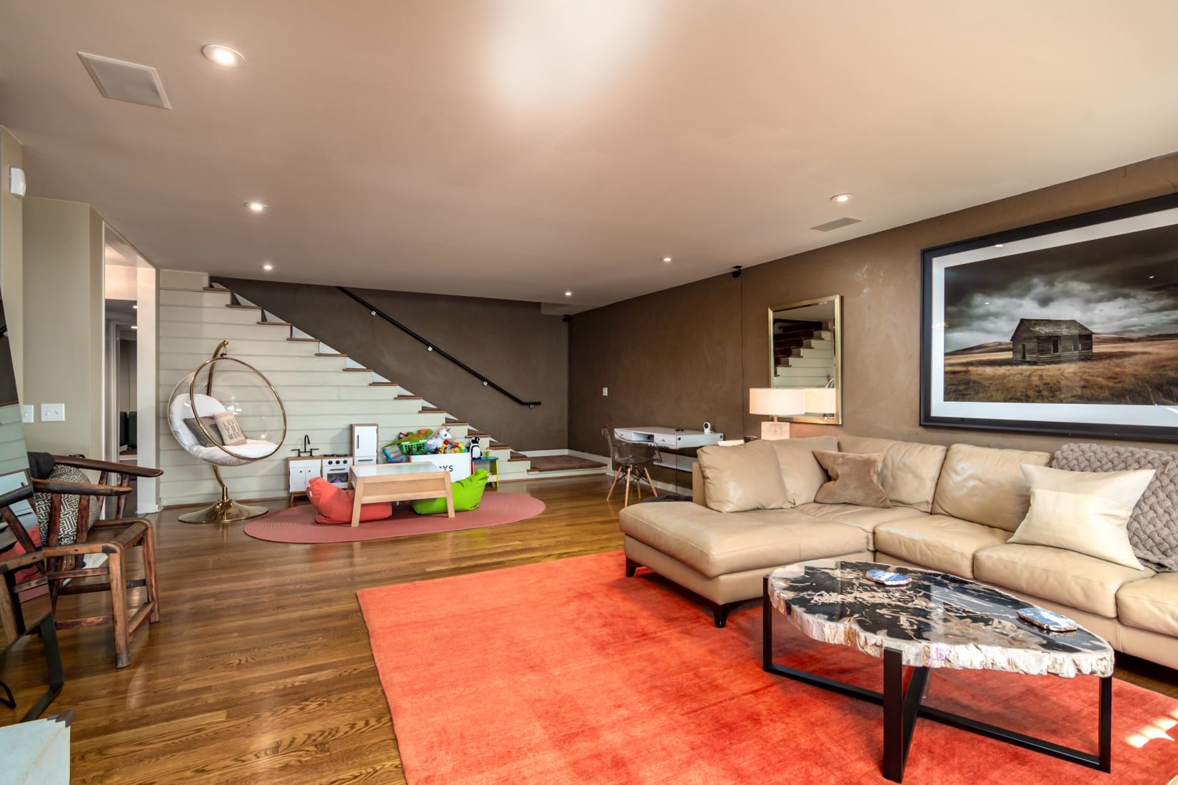 RIVERVIEW POINT - Residential