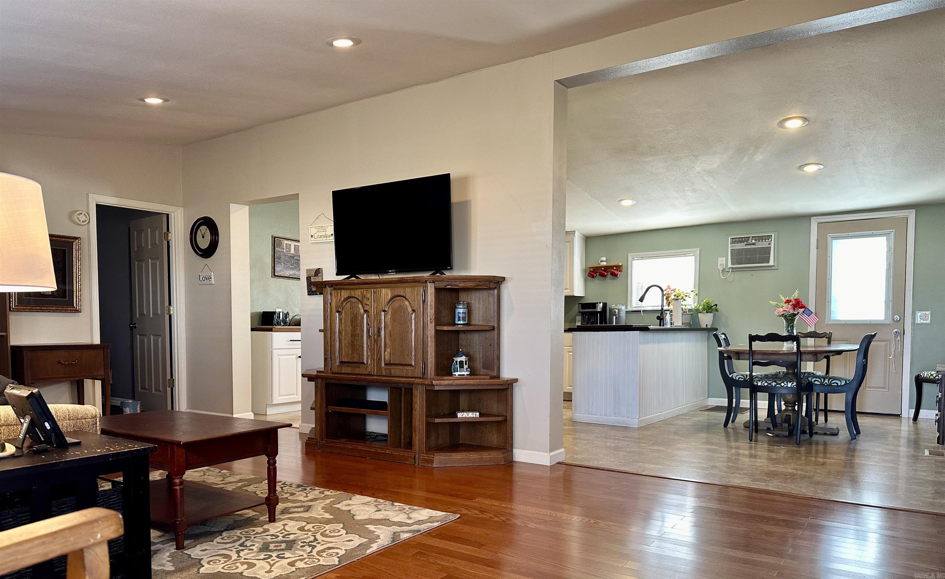 Quitman - Residential