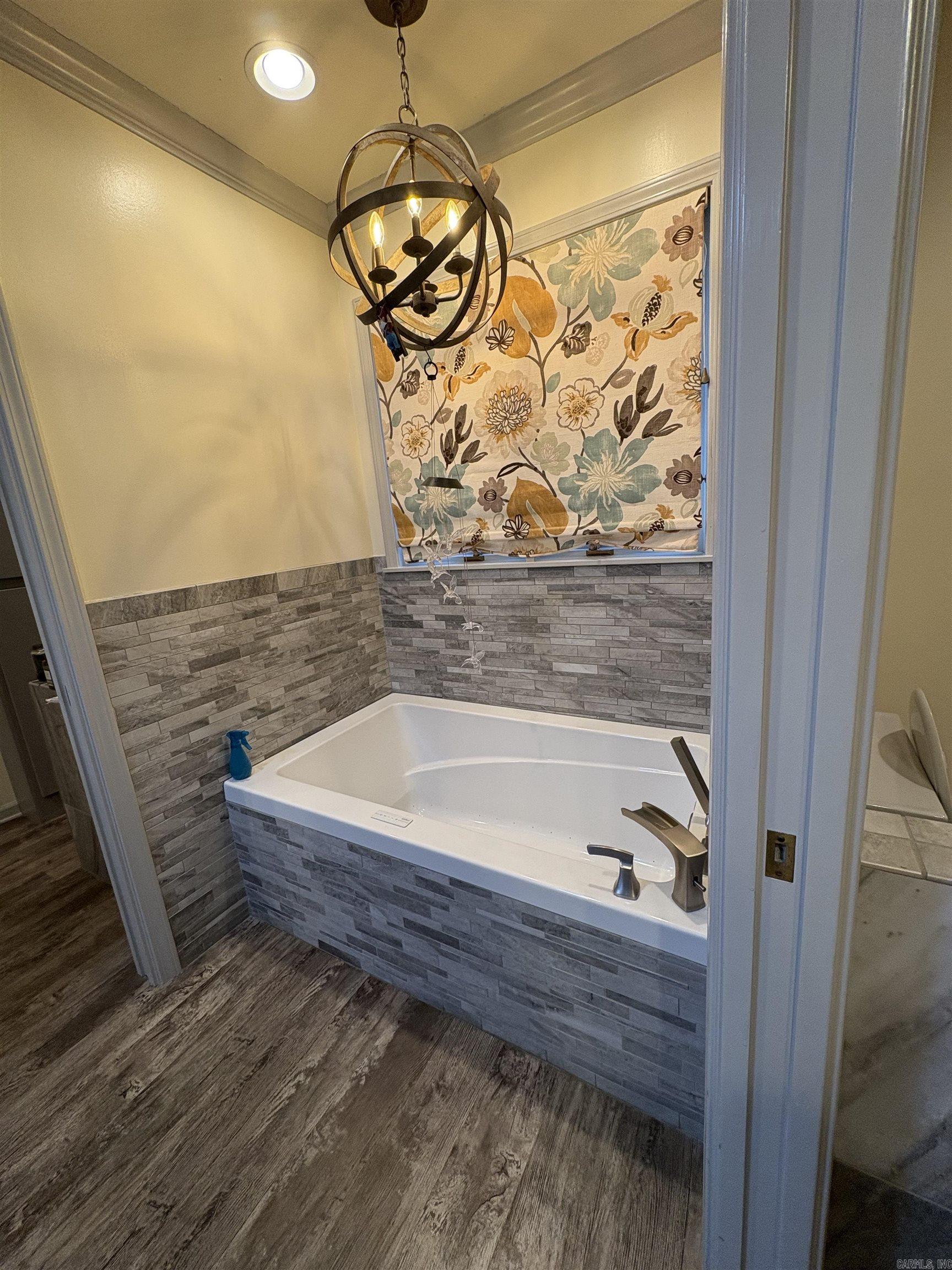 Old Helena - Residential