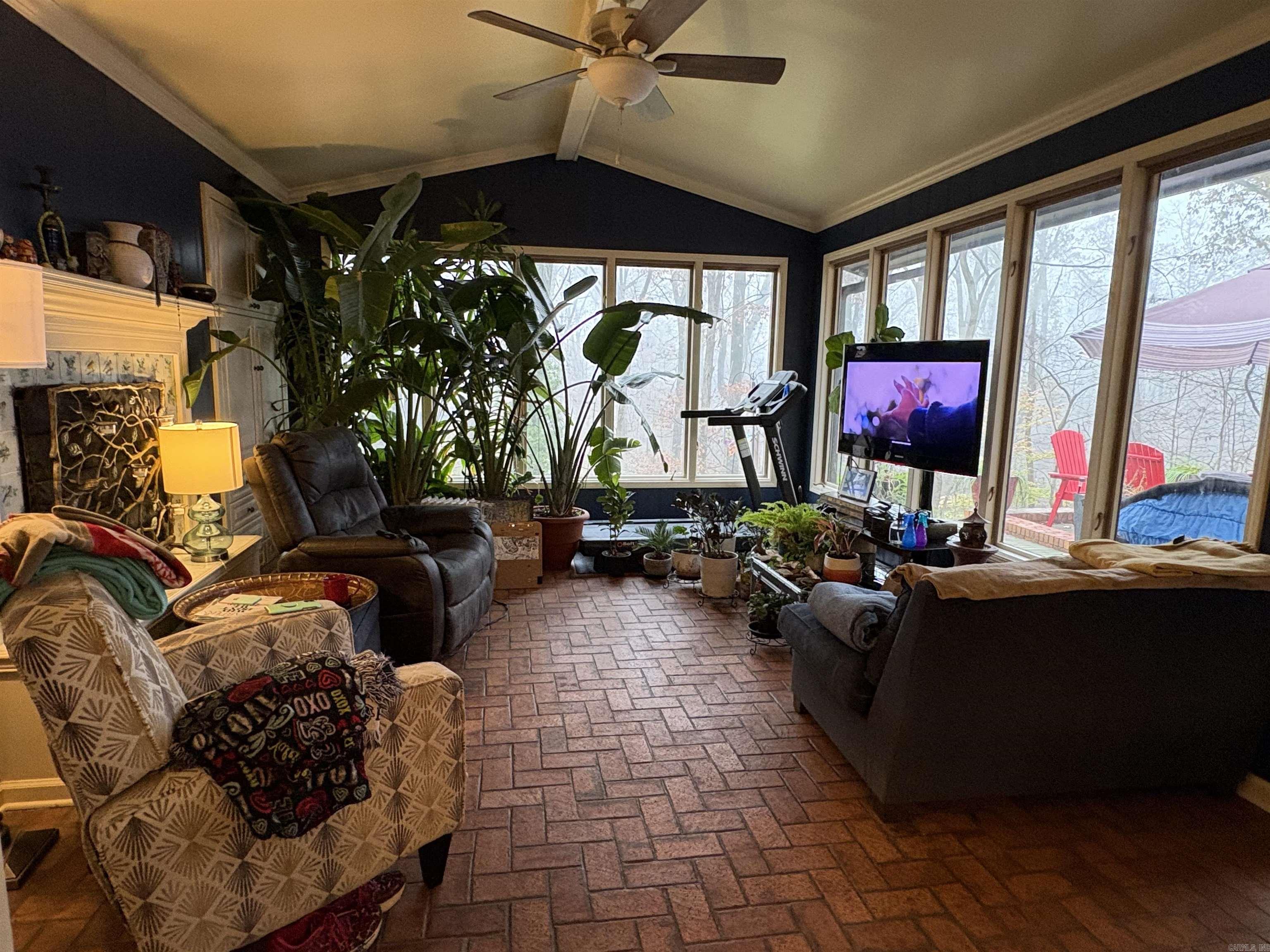 Old Helena - Residential