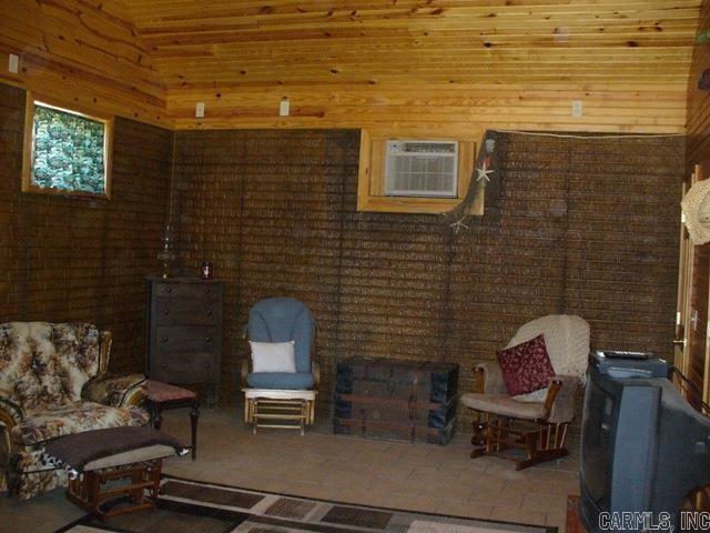 Ranchette - Residential