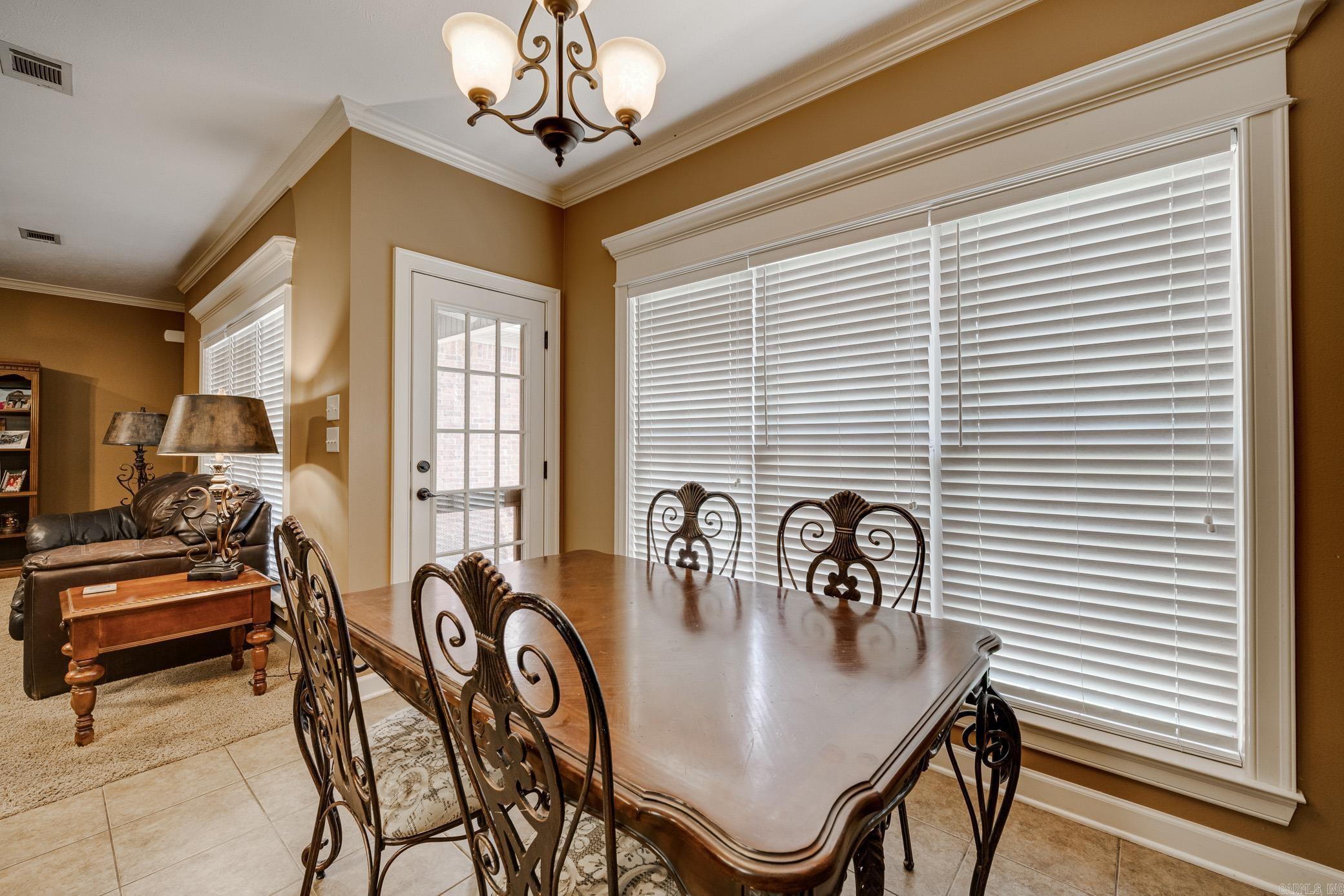 OAK TREE SUB - Residential