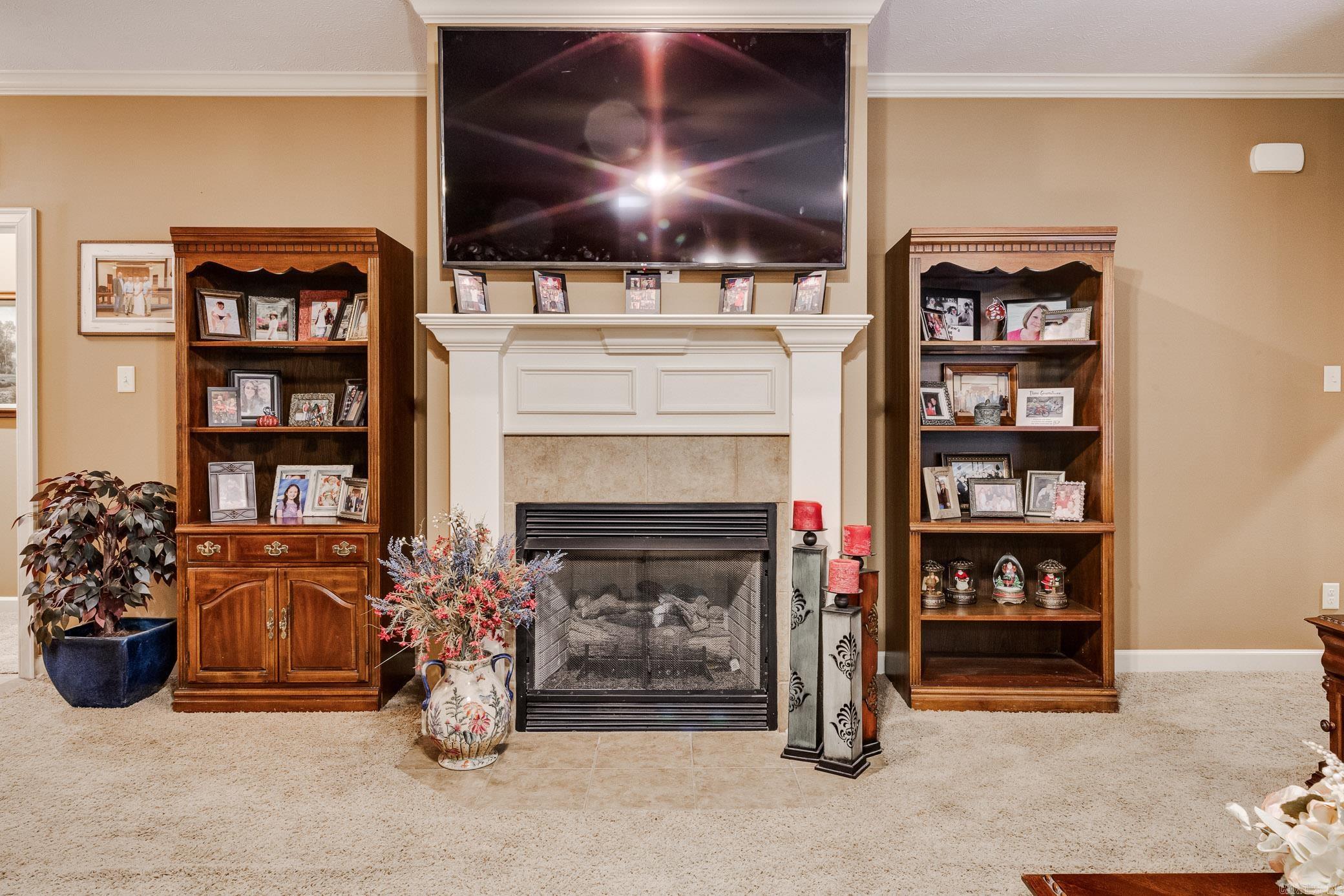 OAK TREE SUB - Residential