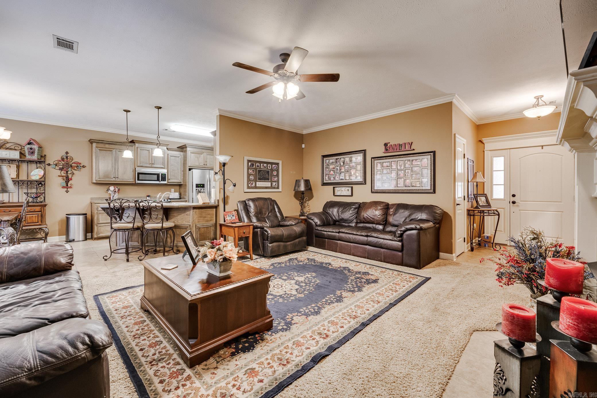 OAK TREE SUB - Residential