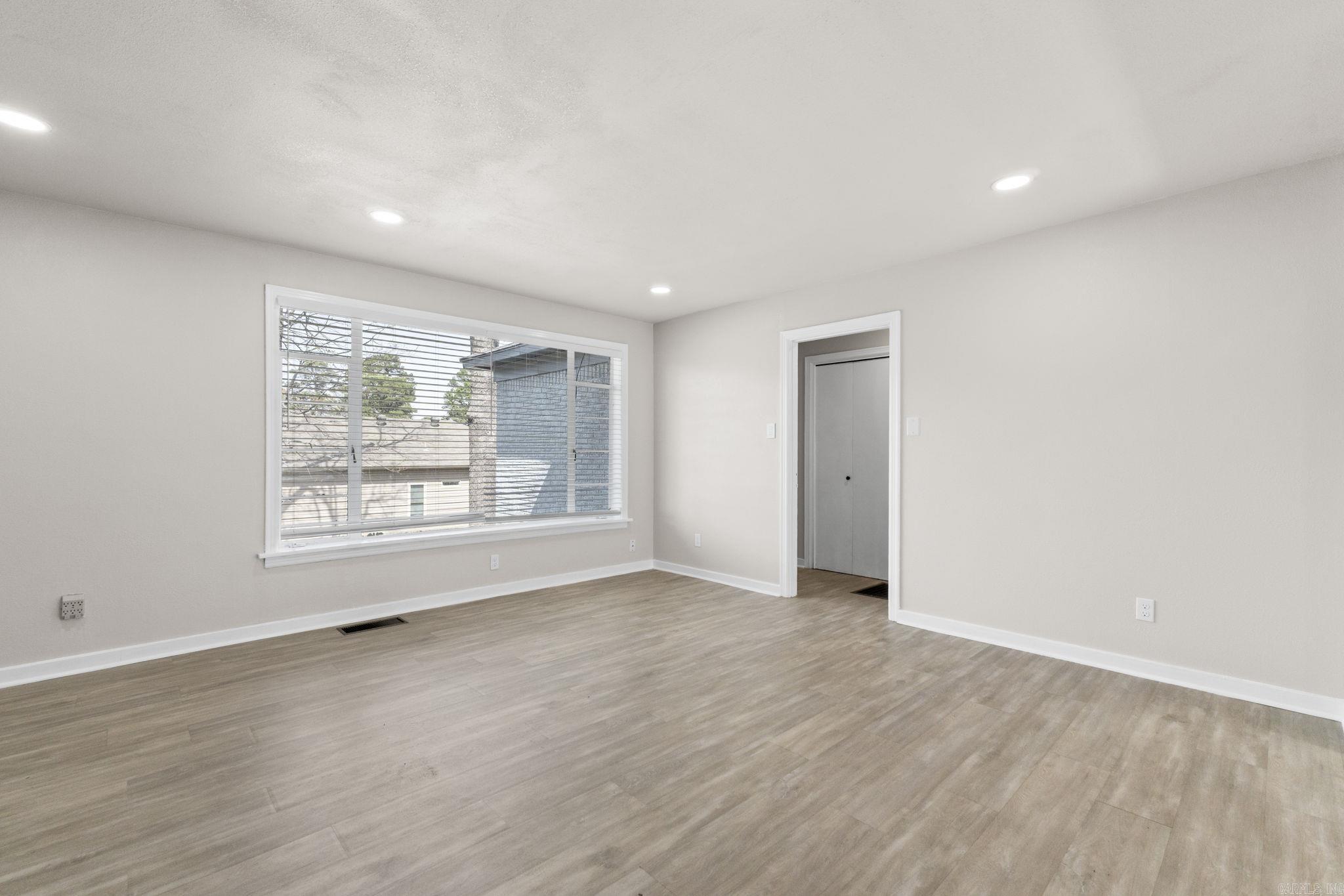 FAIR HILLS - Residential