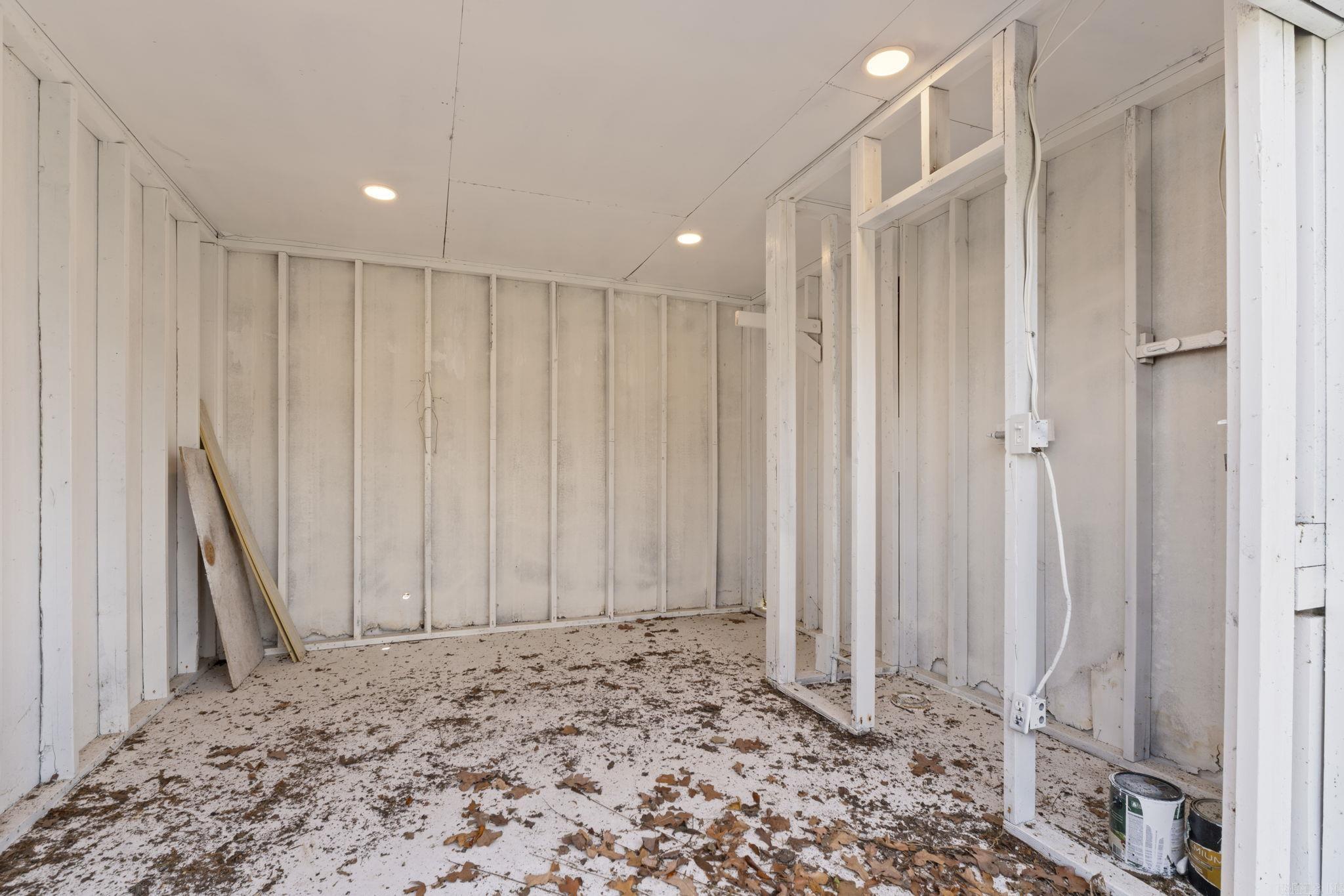 FAIR HILLS - Residential