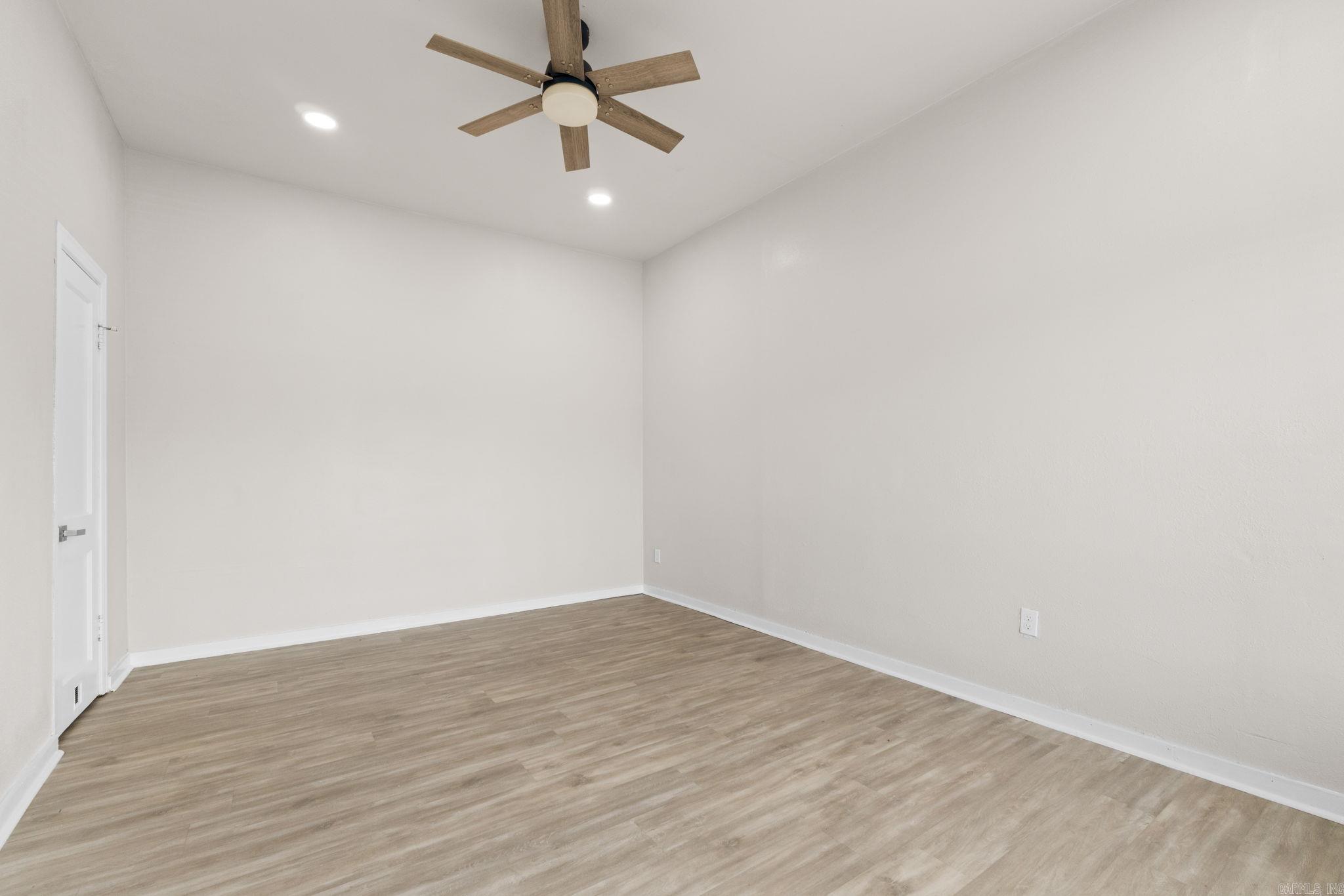 FAIR HILLS - Residential