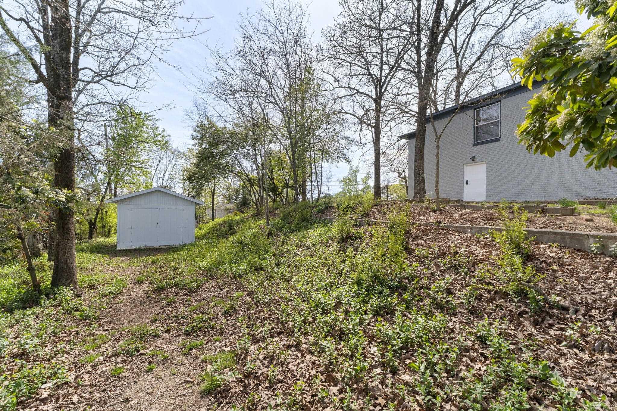 FAIR HILLS - Residential