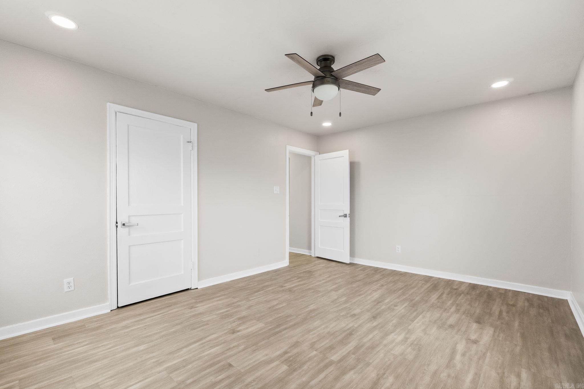 FAIR HILLS - Residential