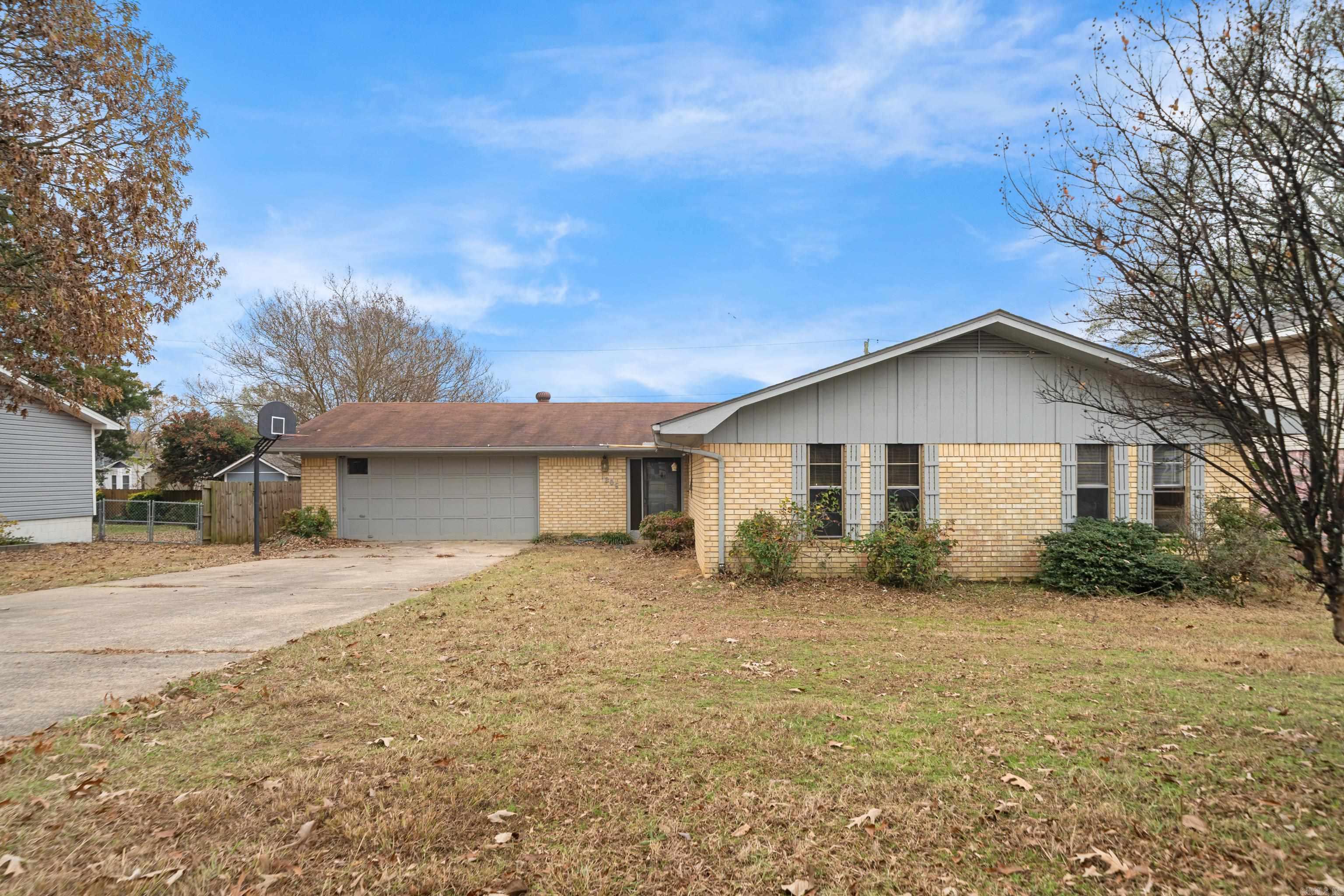 Sherwood Acres - Residential