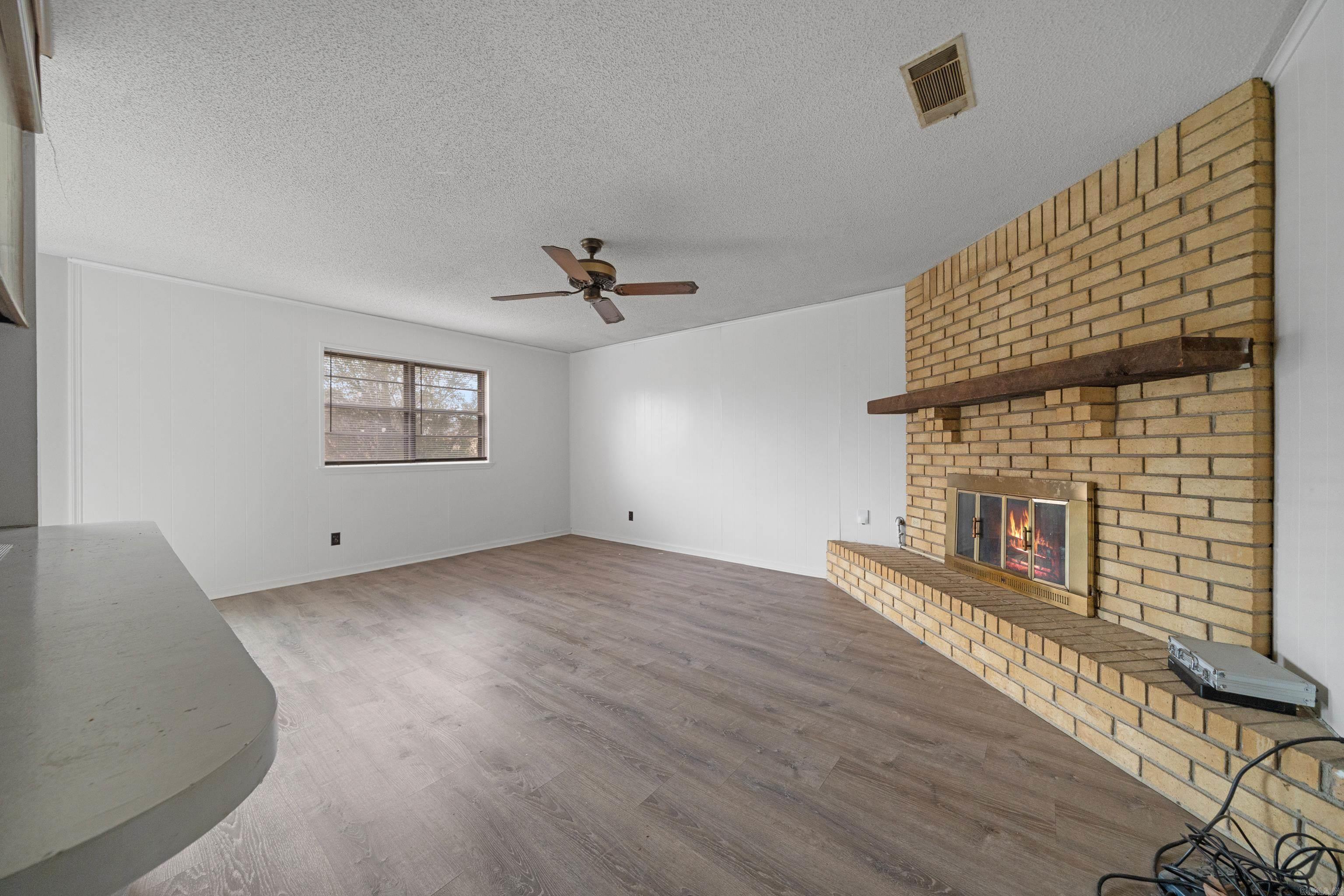 Sherwood Acres - Residential