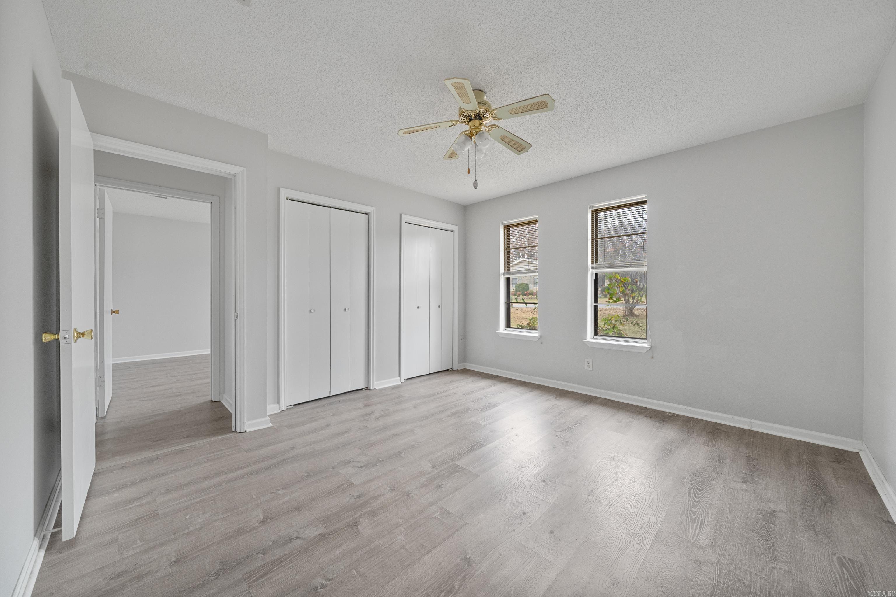 Sherwood Acres - Residential