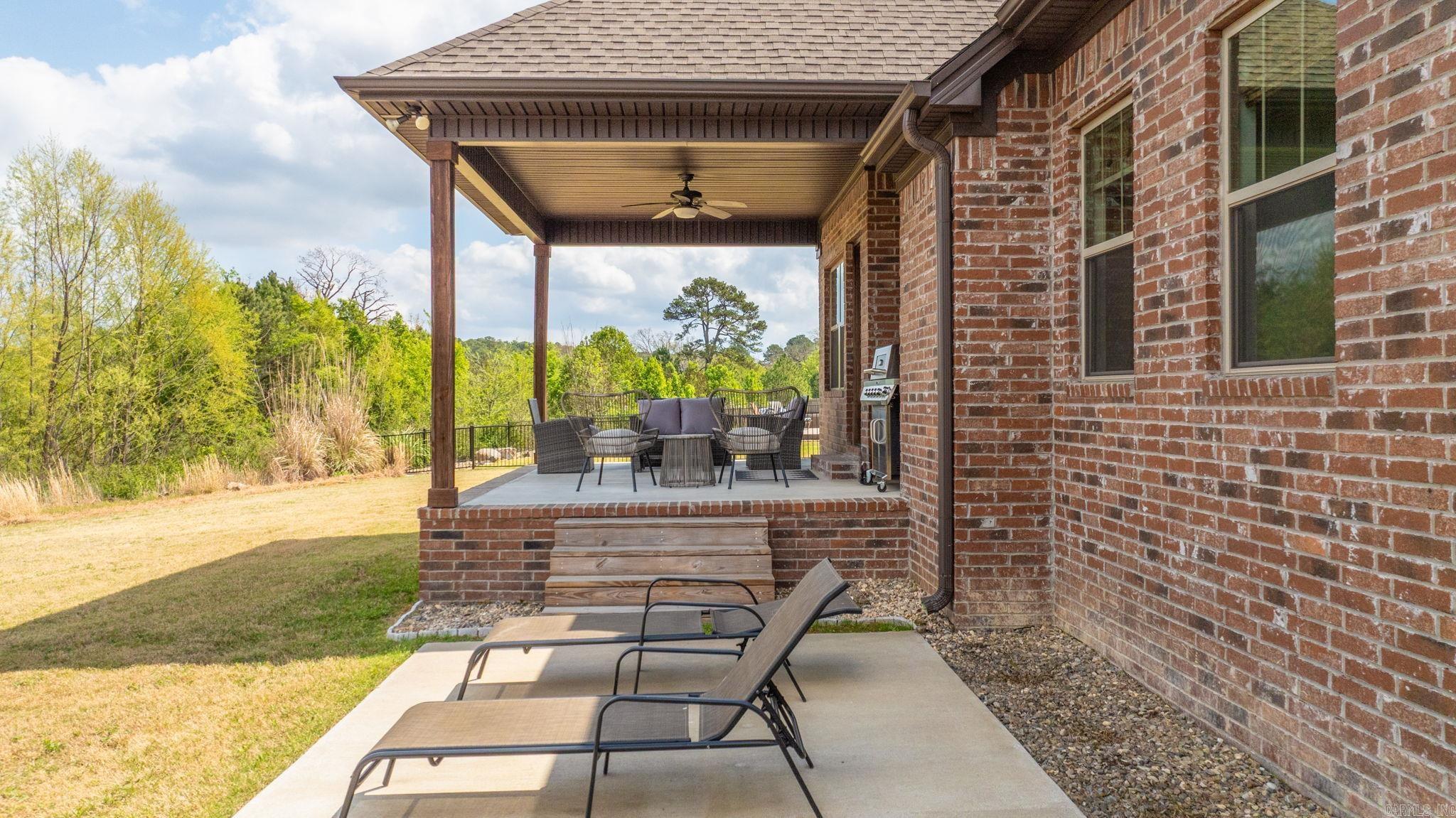 CHENAL VALLEY CAUREL COURT - Residential