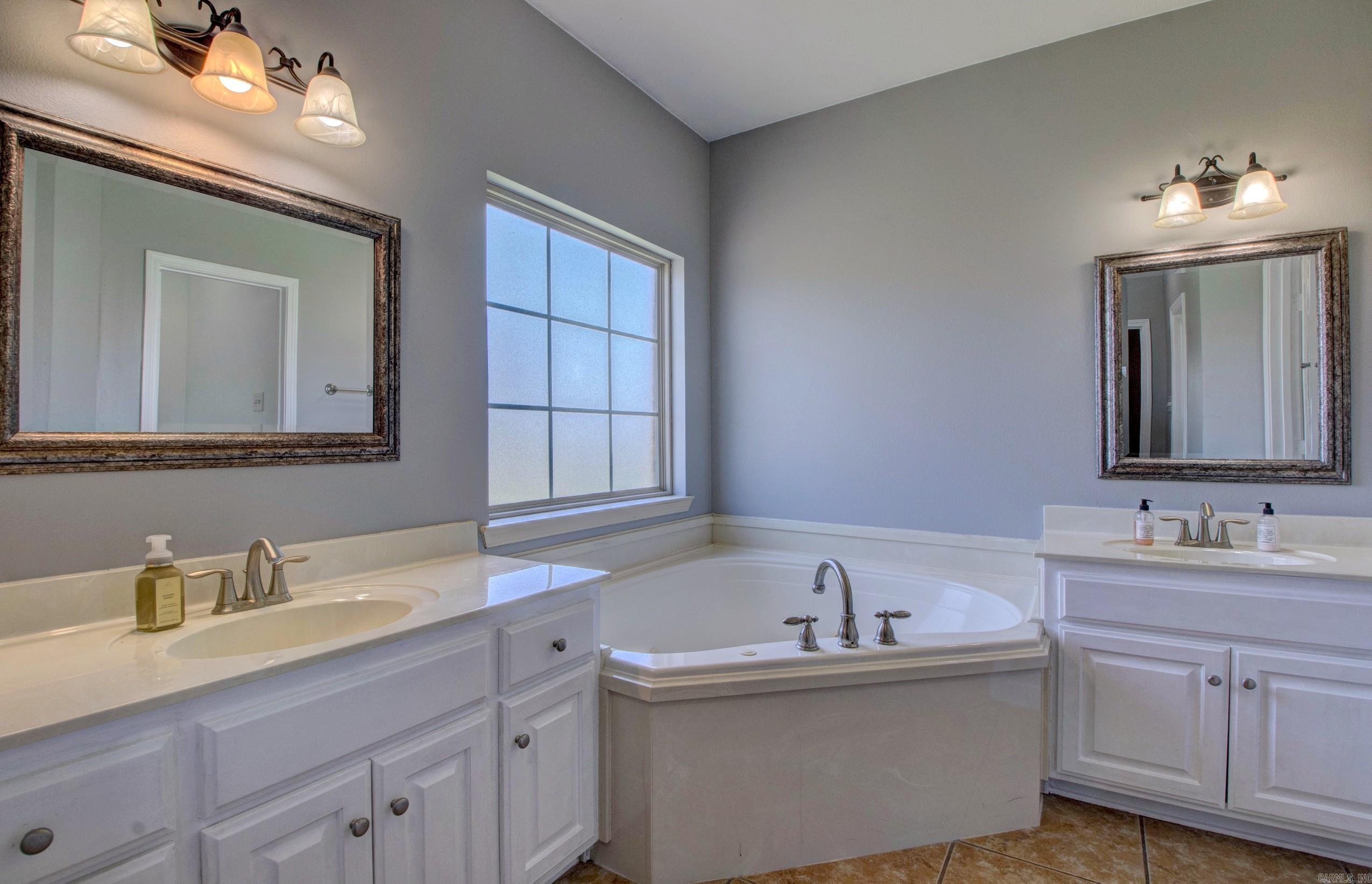 Quail Hollow - Residential