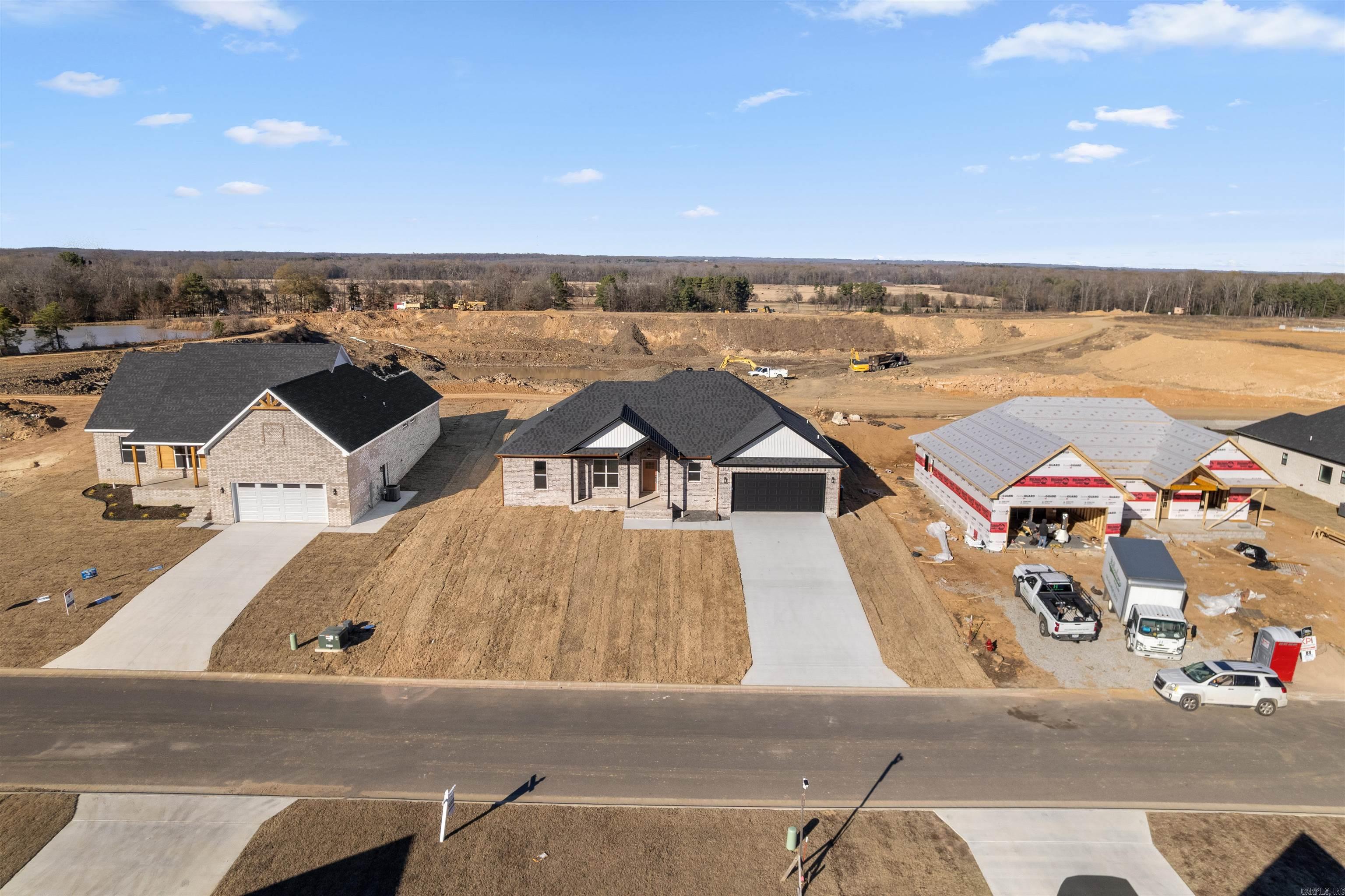 HIDDEN VALLEY ESTATES - Residential