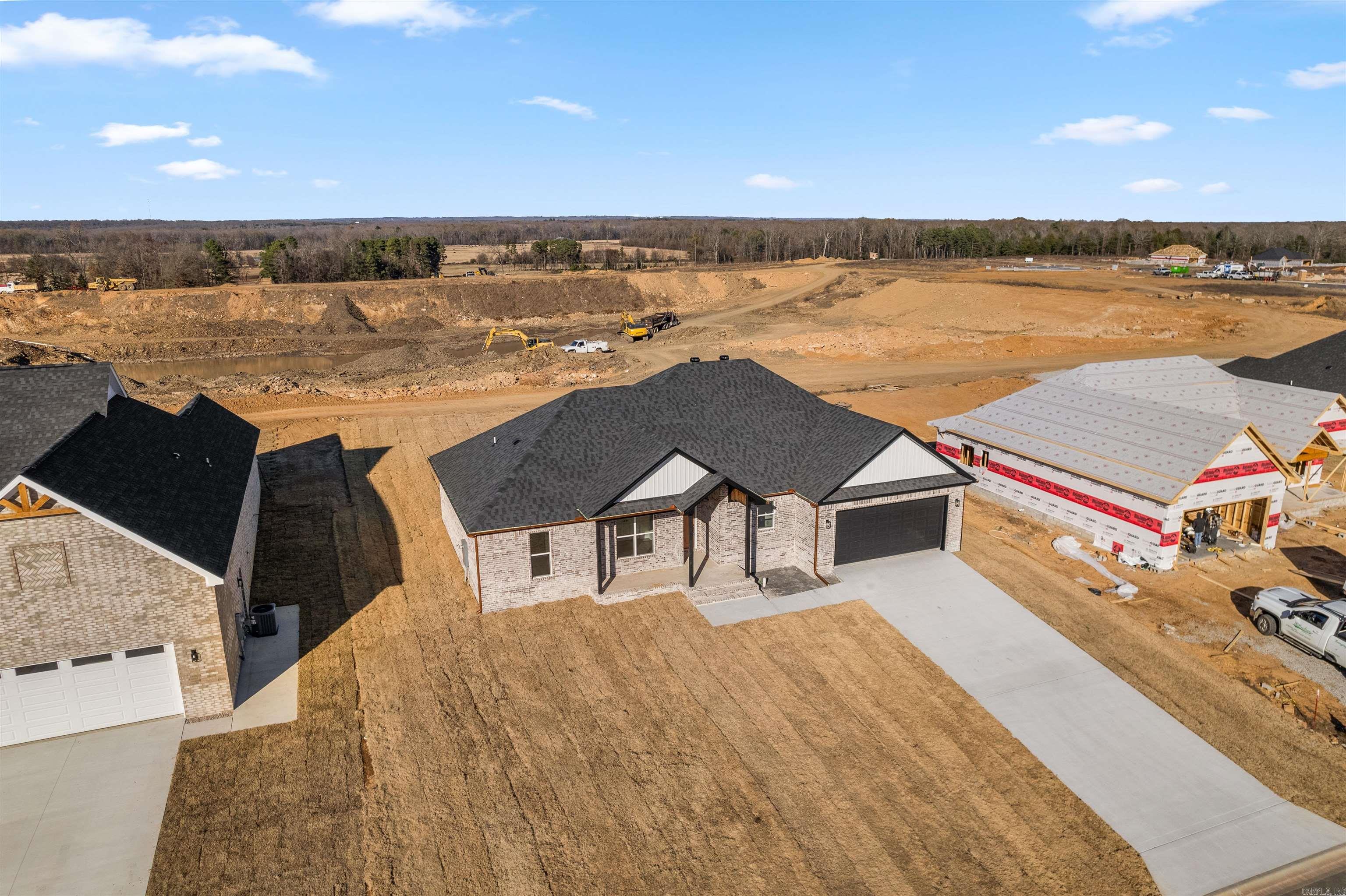 HIDDEN VALLEY ESTATES - Residential