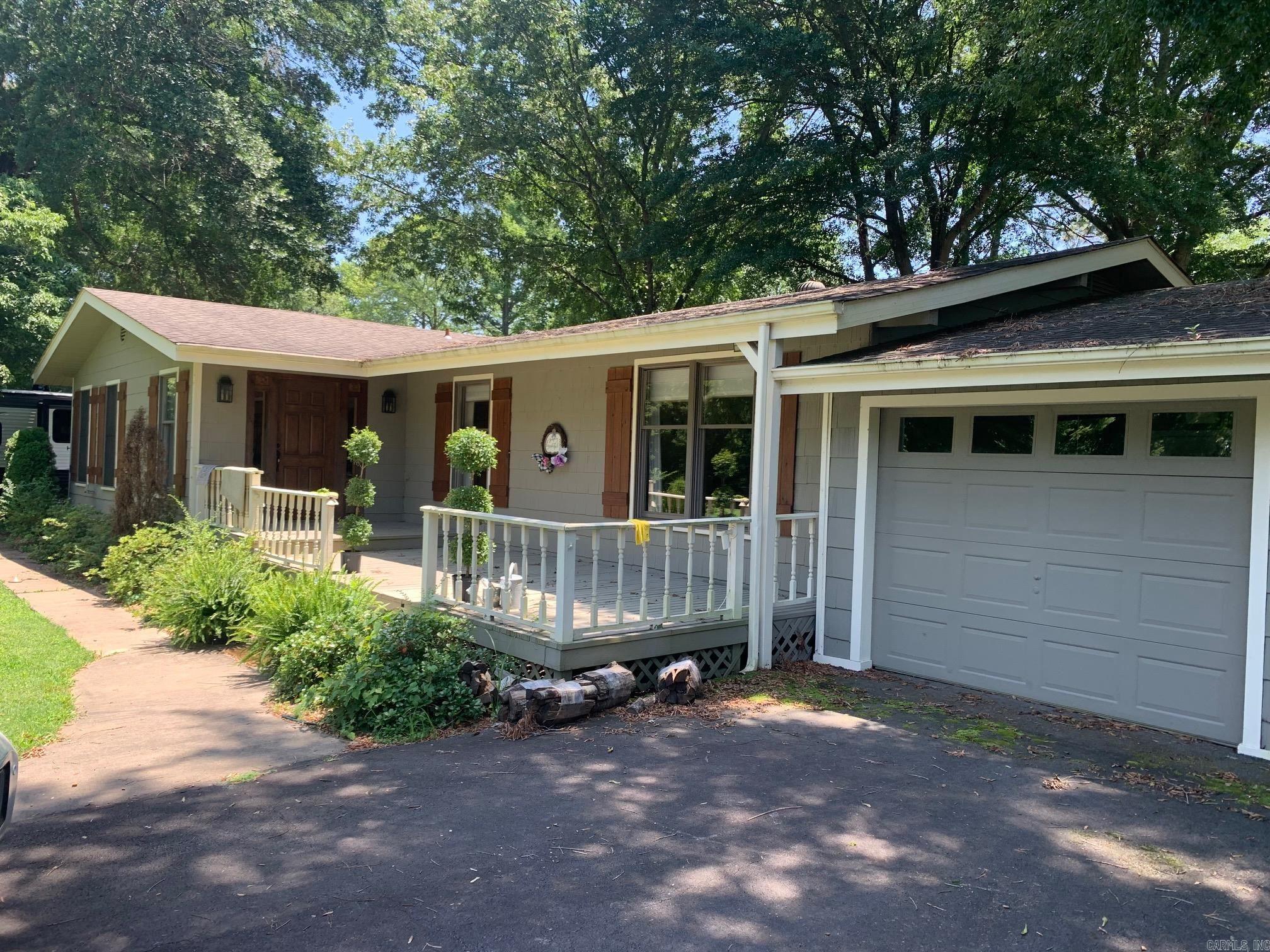 Swinging Bridge - Residential
