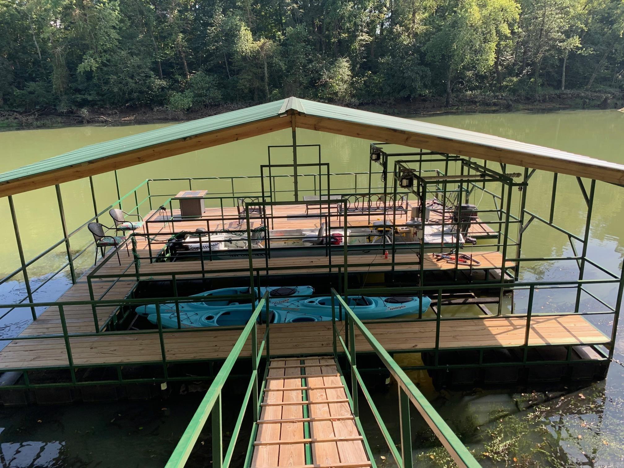 Swinging Bridge - Residential