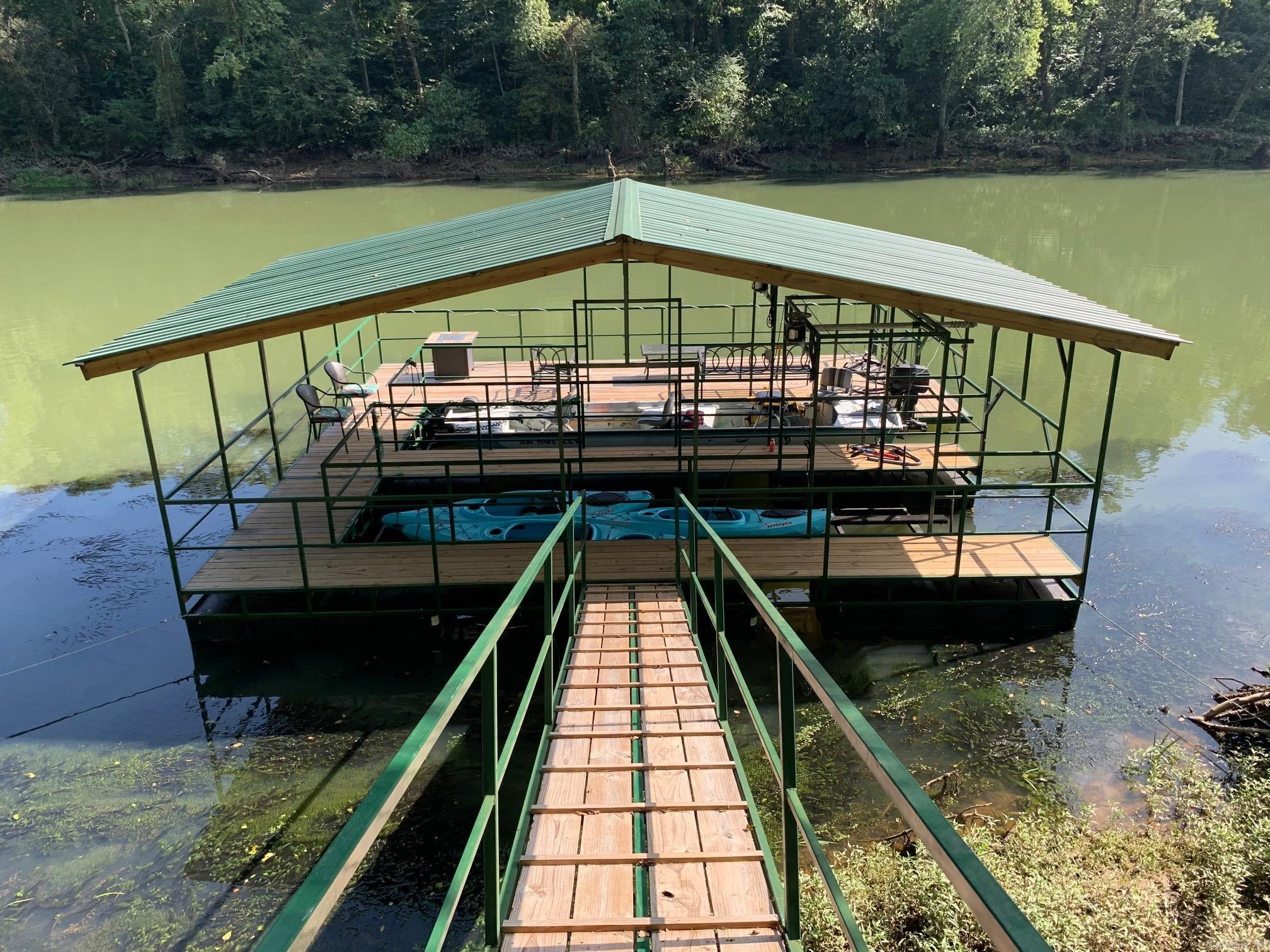 Swinging Bridge - Residential