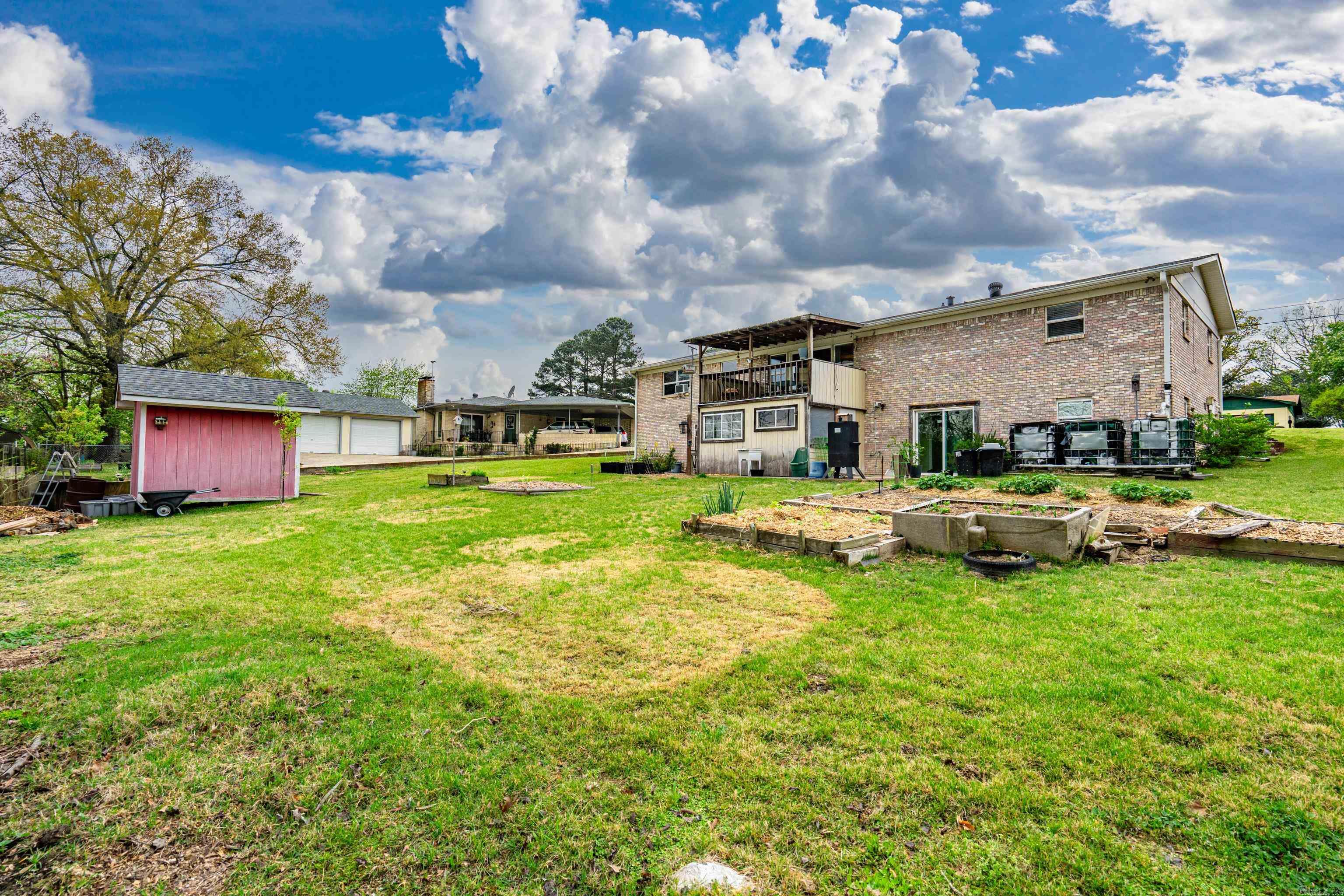 BEVERLY HILLS - Residential