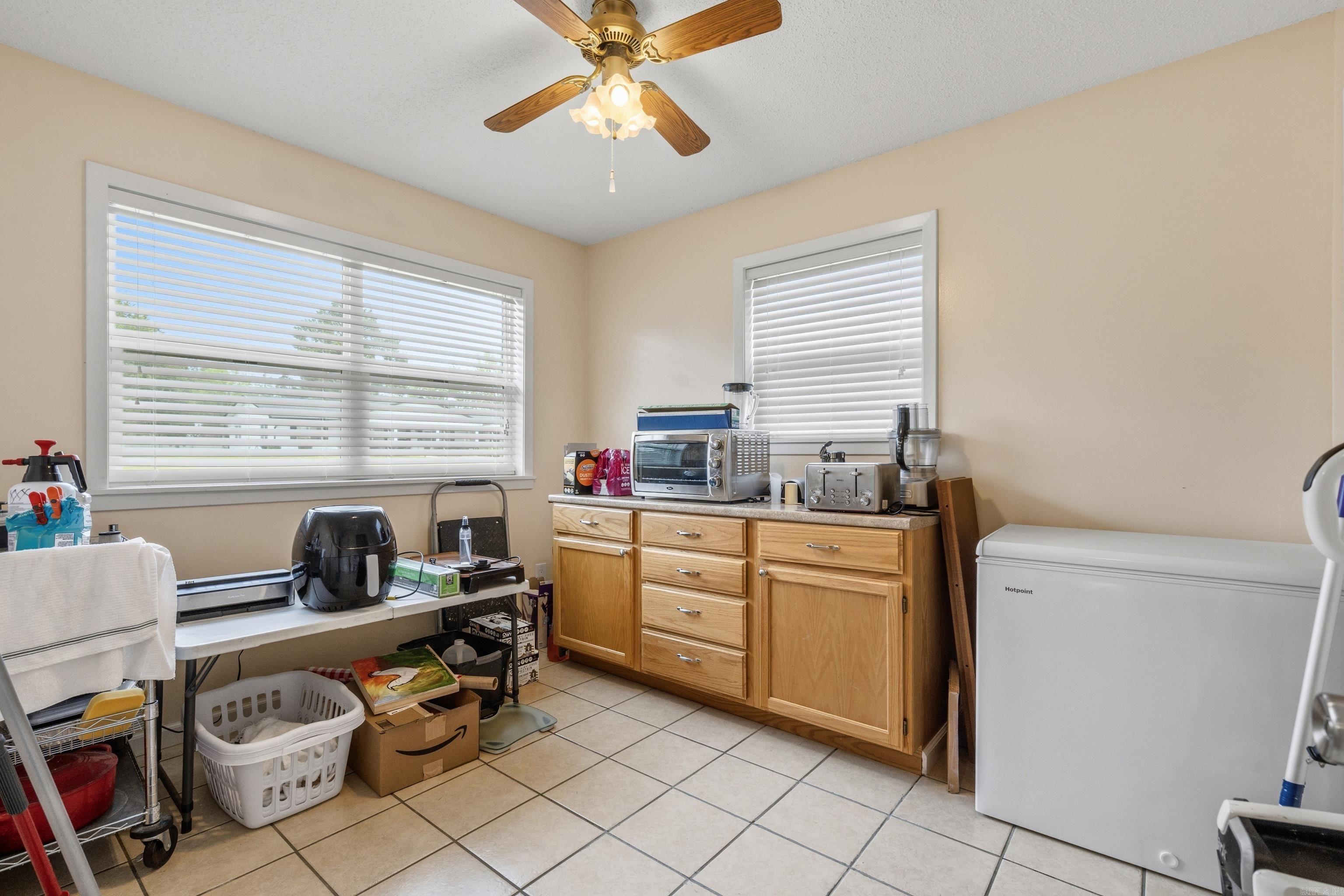 BEVERLY HILLS - Residential