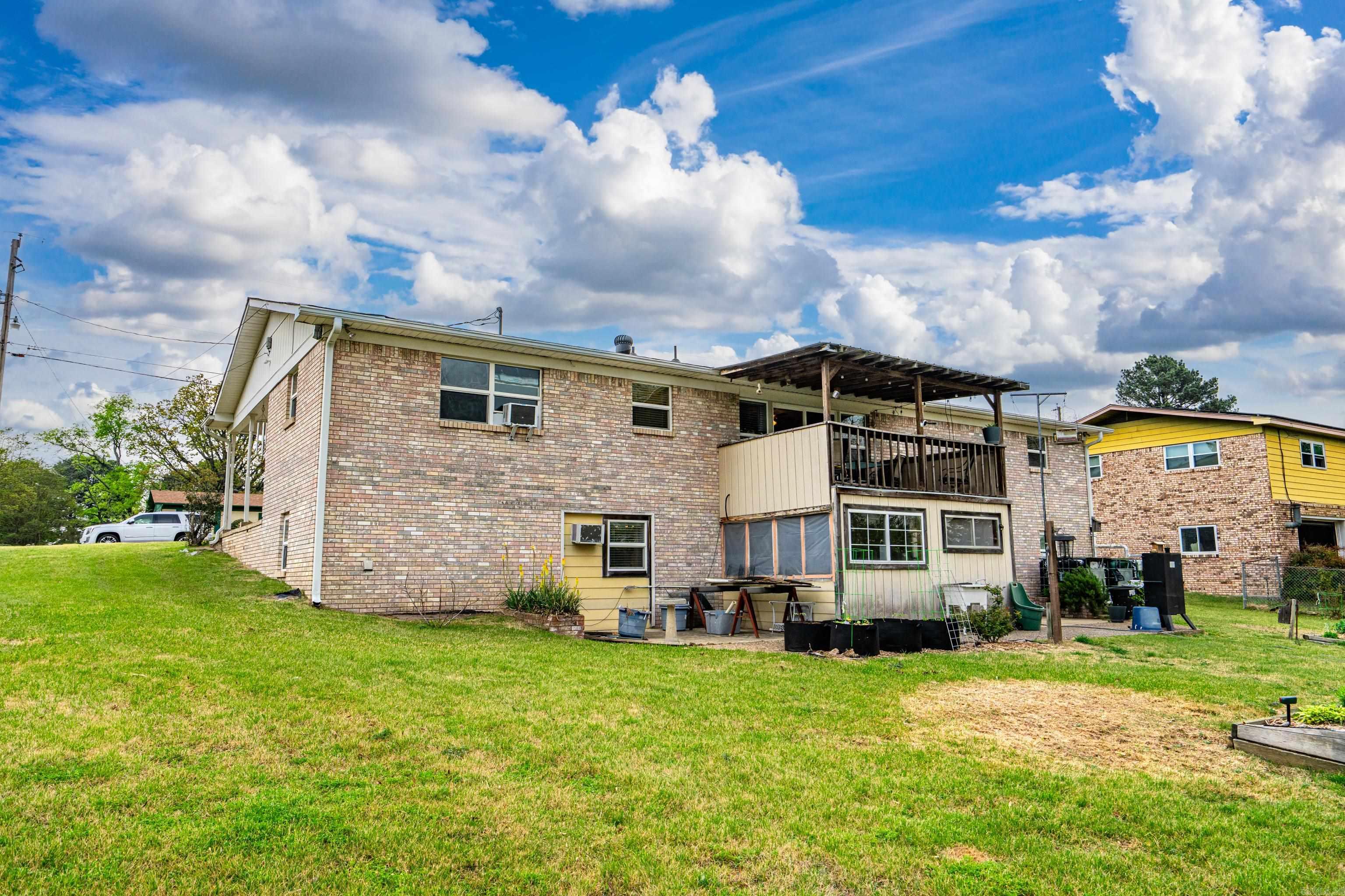 BEVERLY HILLS - Residential