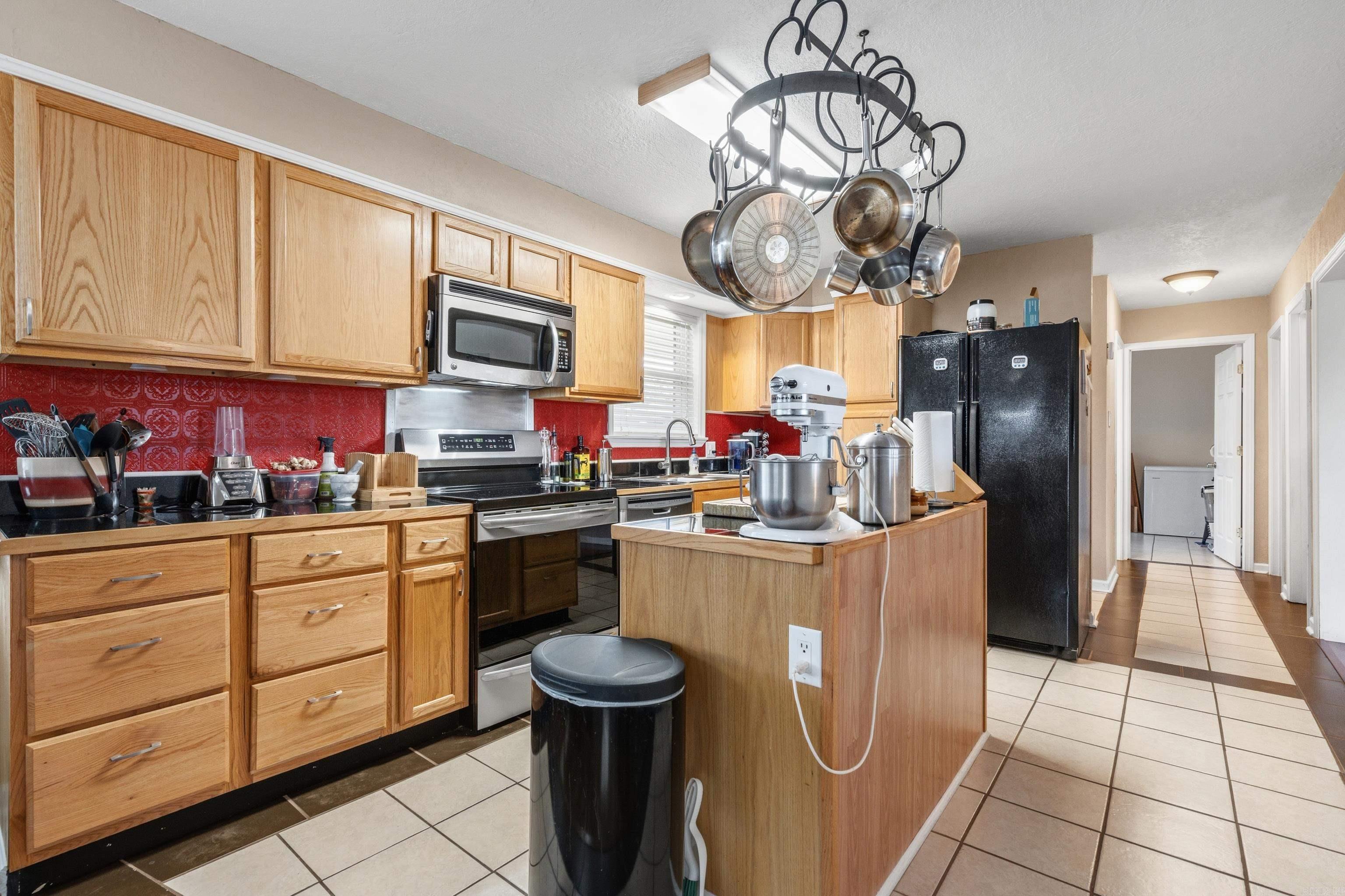 BEVERLY HILLS - Residential