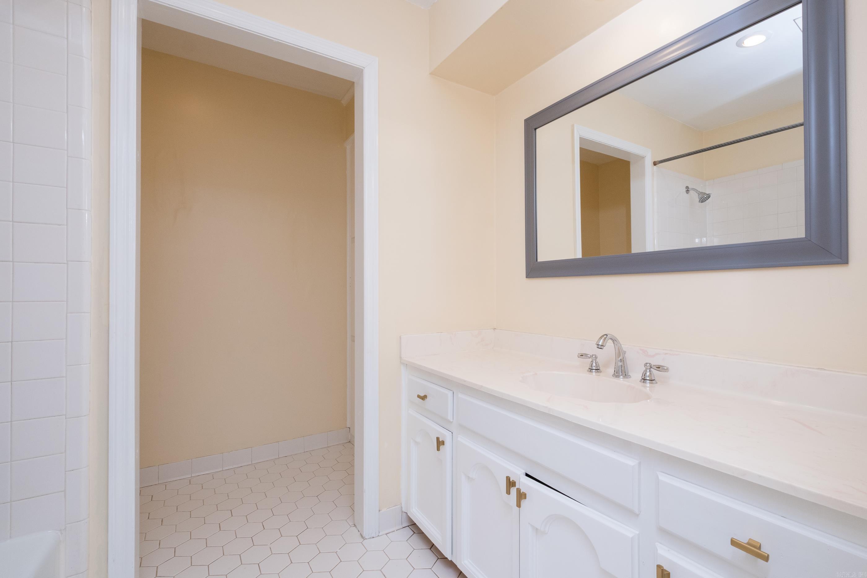 PLEASANT VALLEY - Residential