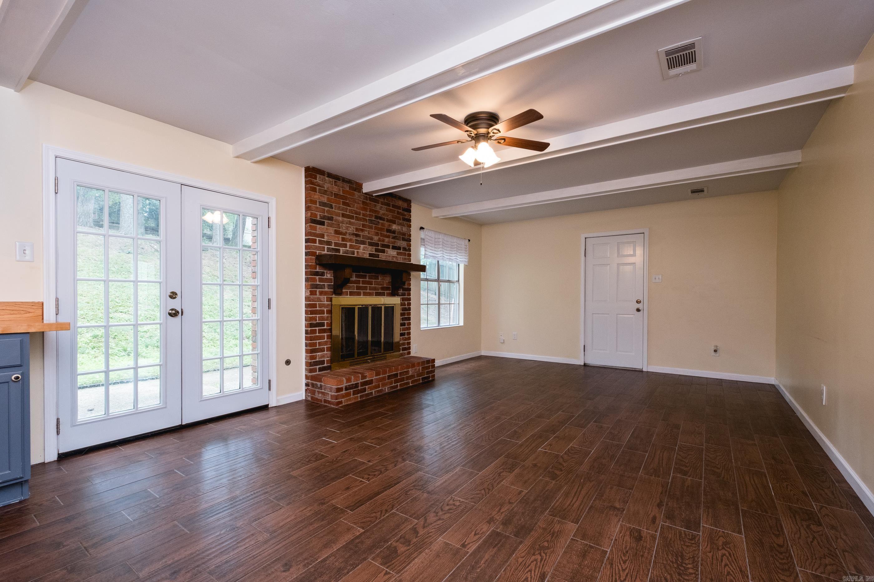 PLEASANT VALLEY - Residential