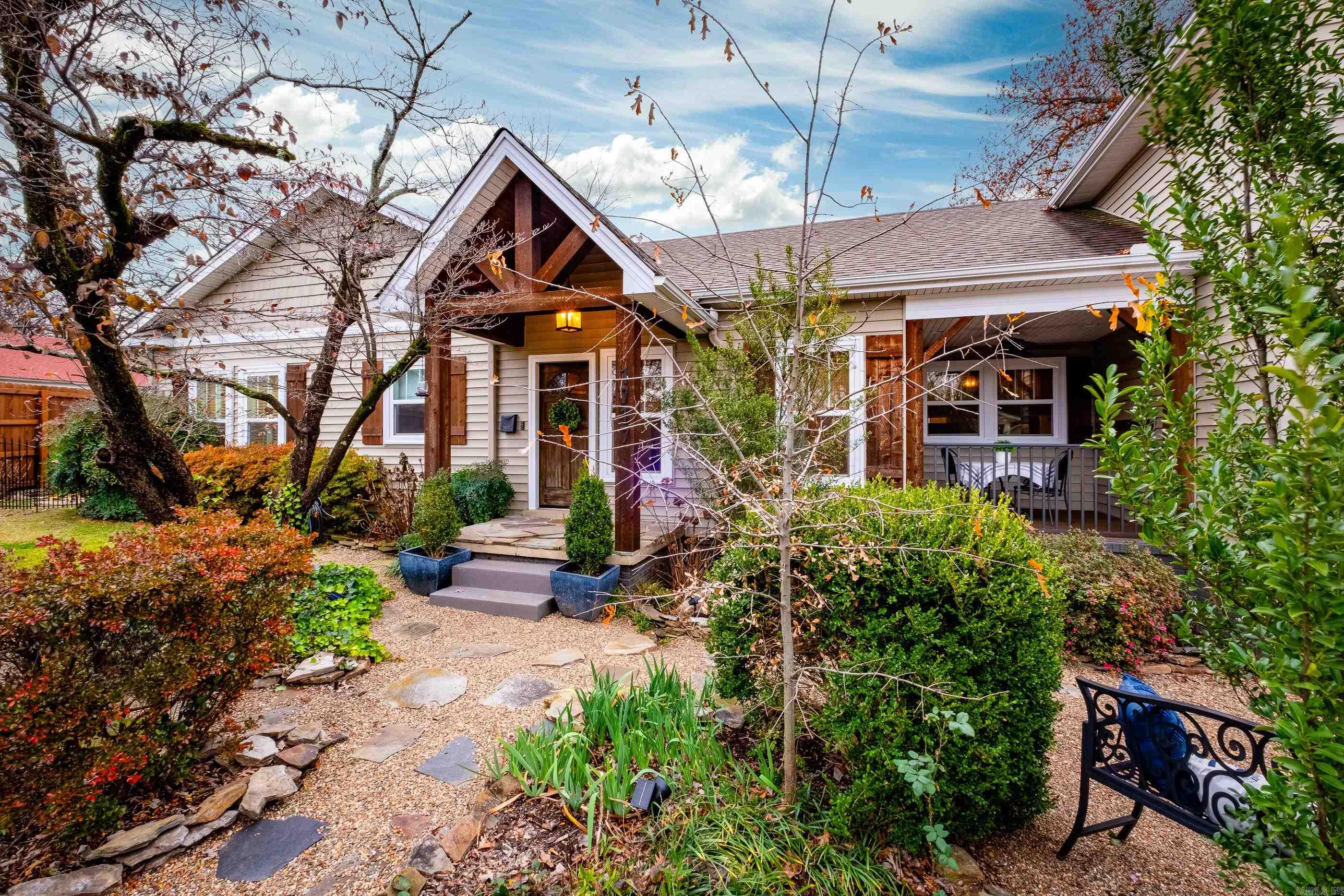 Nestled in the heart of the Heights, this beautifully updated home offers the perfect blend of modern comforts and classic charm. Boasting 4 spacious bedrooms and 4.5 well-appointed bathrooms, this home is perfect for families or those who love to entertain. As you step onto the inviting porch, you'll immediately feel at home. The open layout provides a seamless flow from the living areas to the outdoor patio, creating an ideal space for relaxing or hosting guests. The updated kitchen and stylish finishes throughout highlight the homeās commitment to comfort and functionality. Located within walking distance of a variety of restaurants, shops, and Forest Park Elementary School, this home offers unparalleled convenience. Just minutes from downtown and major hospitals, itās a prime location for everything you need. This home is truly a must see.