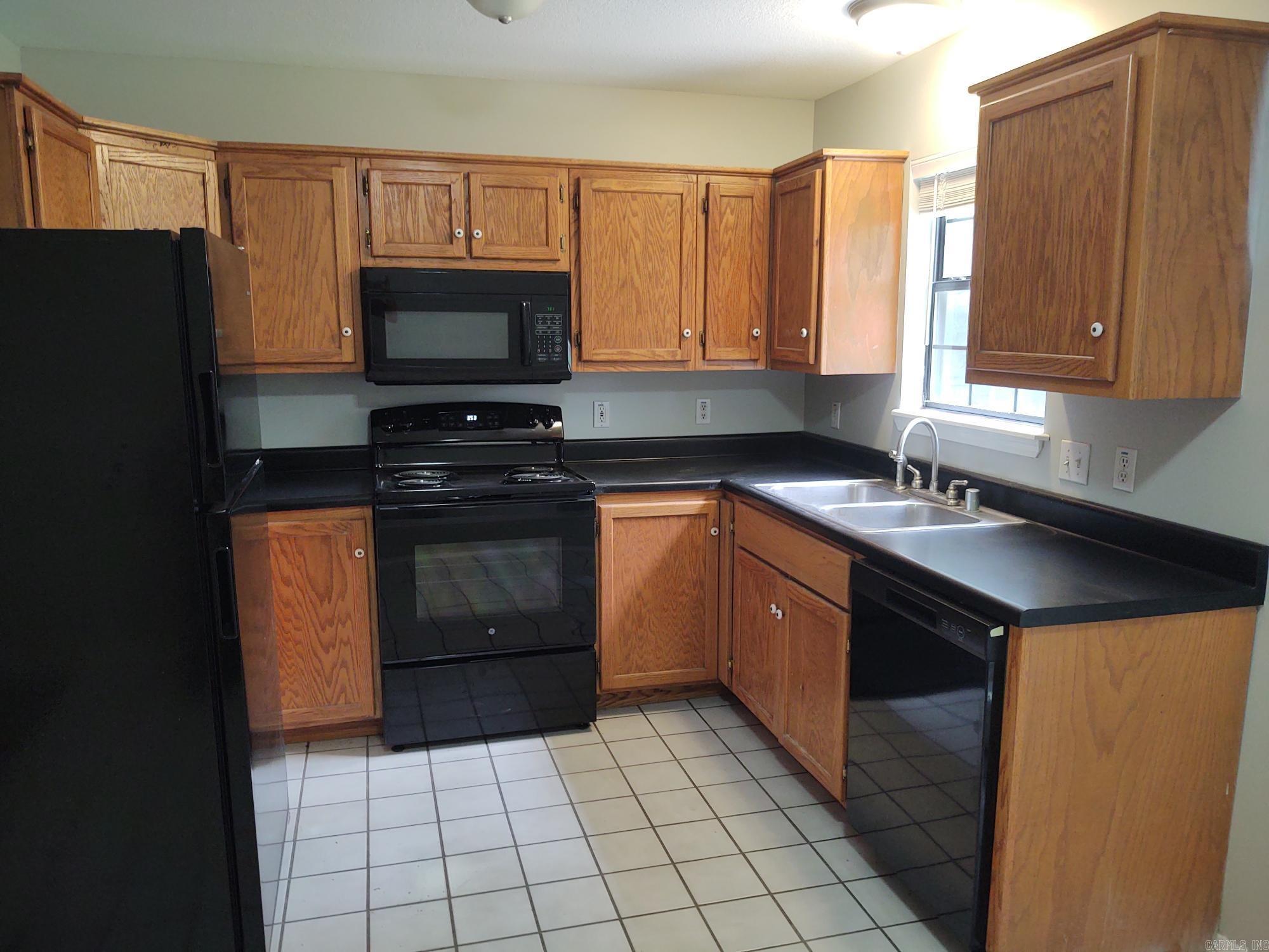 Walnut Corner - Residential