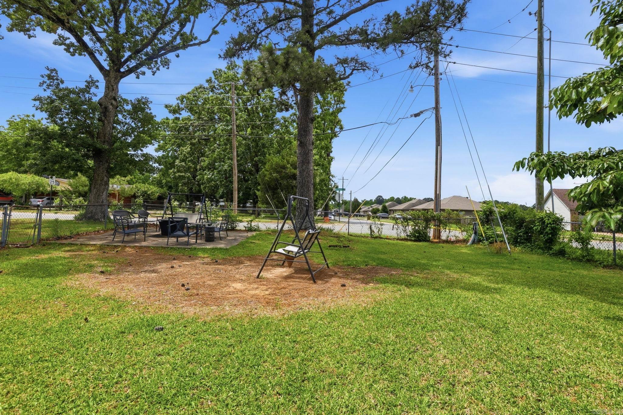 PECAN LAKE - Residential