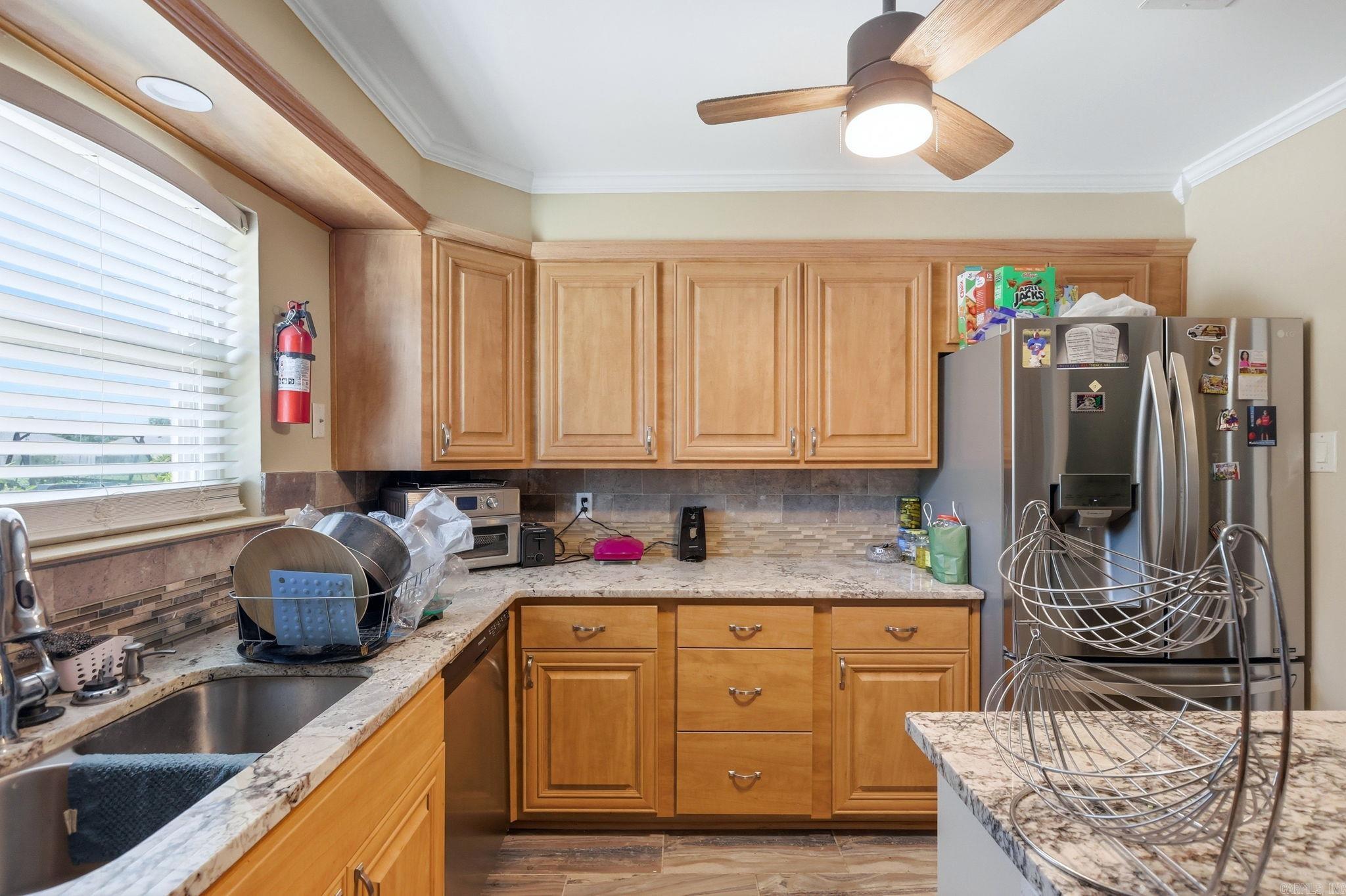 PECAN LAKE - Residential