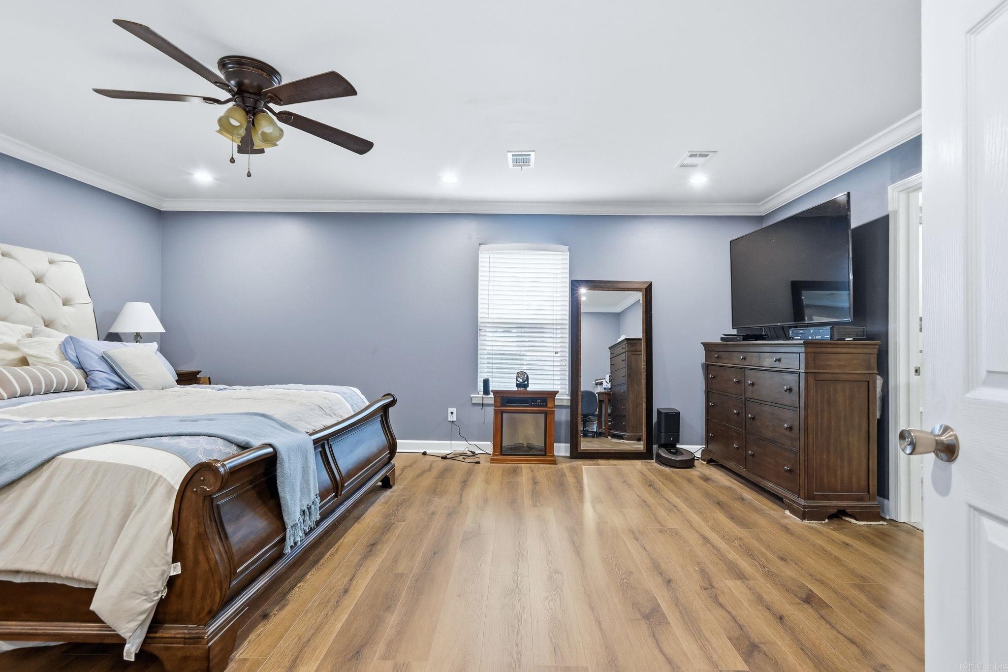 PECAN LAKE - Residential