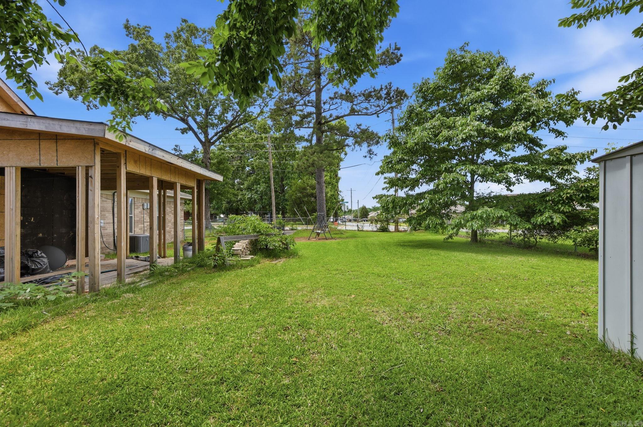 PECAN LAKE - Residential