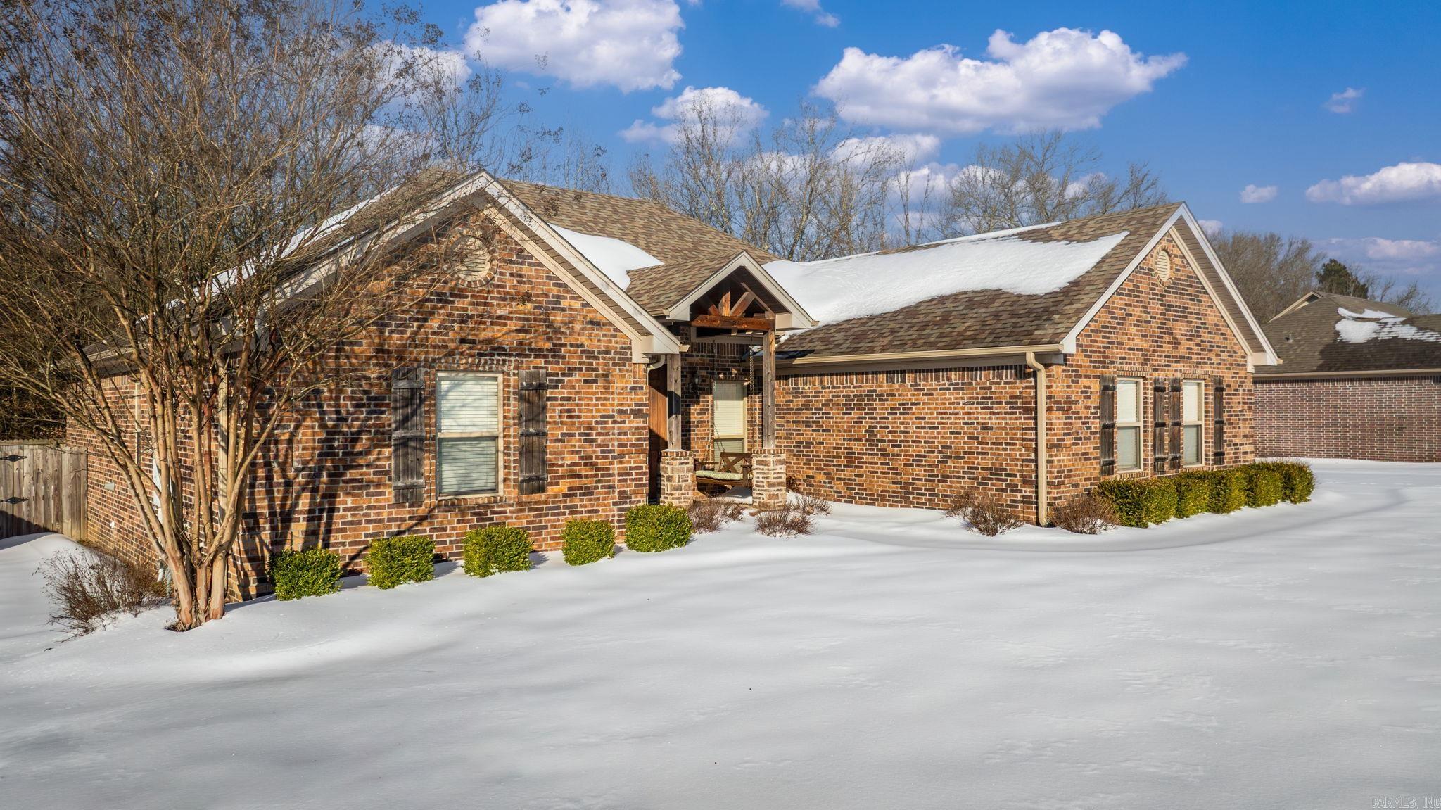 SHADOW CREEK - Residential