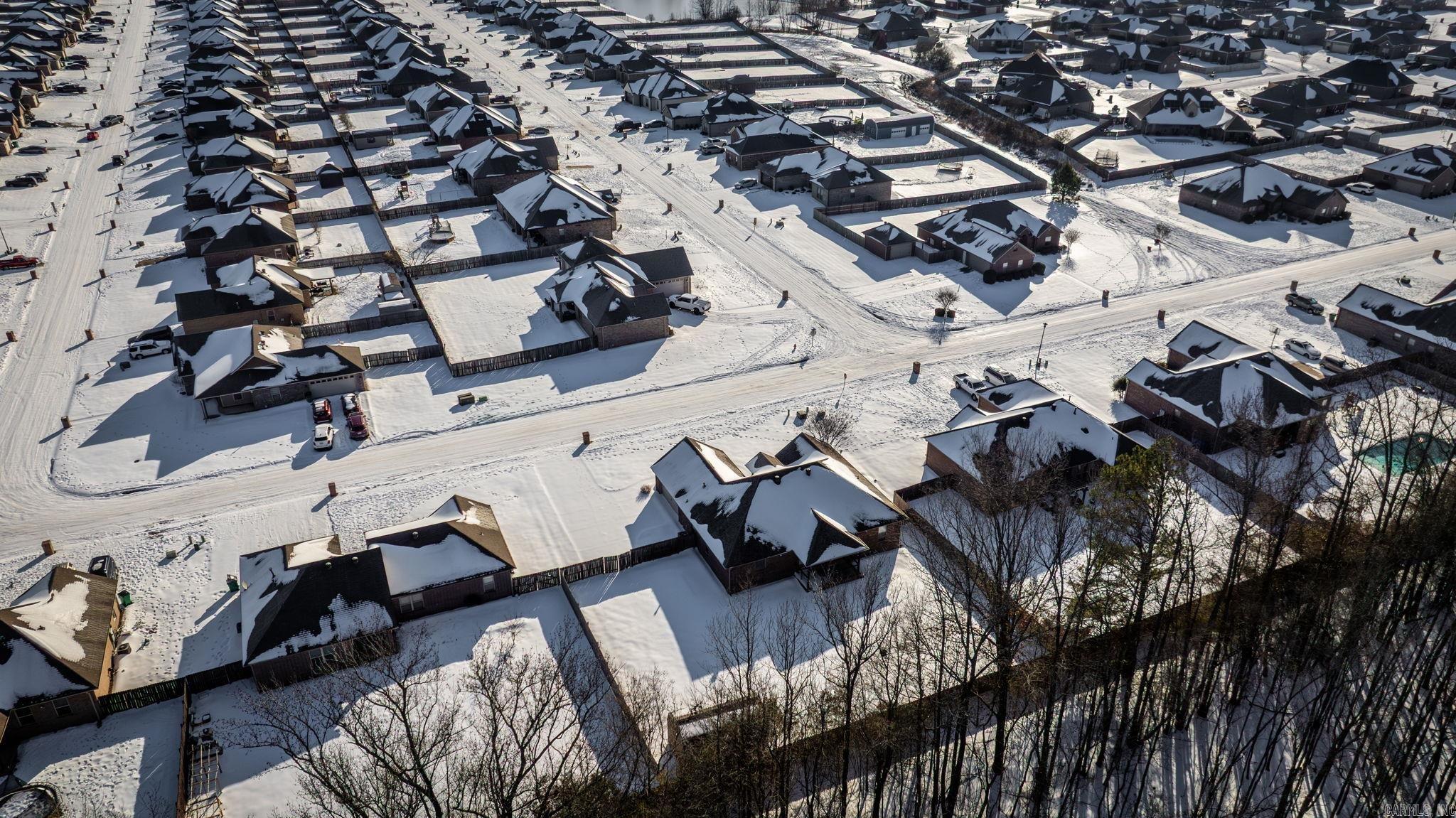 SHADOW CREEK - Residential