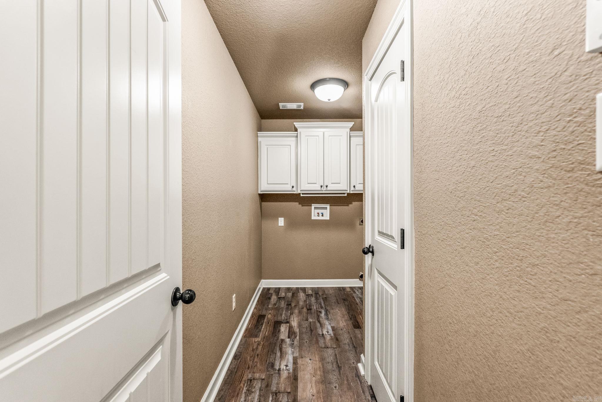 SHADOW CREEK - Residential