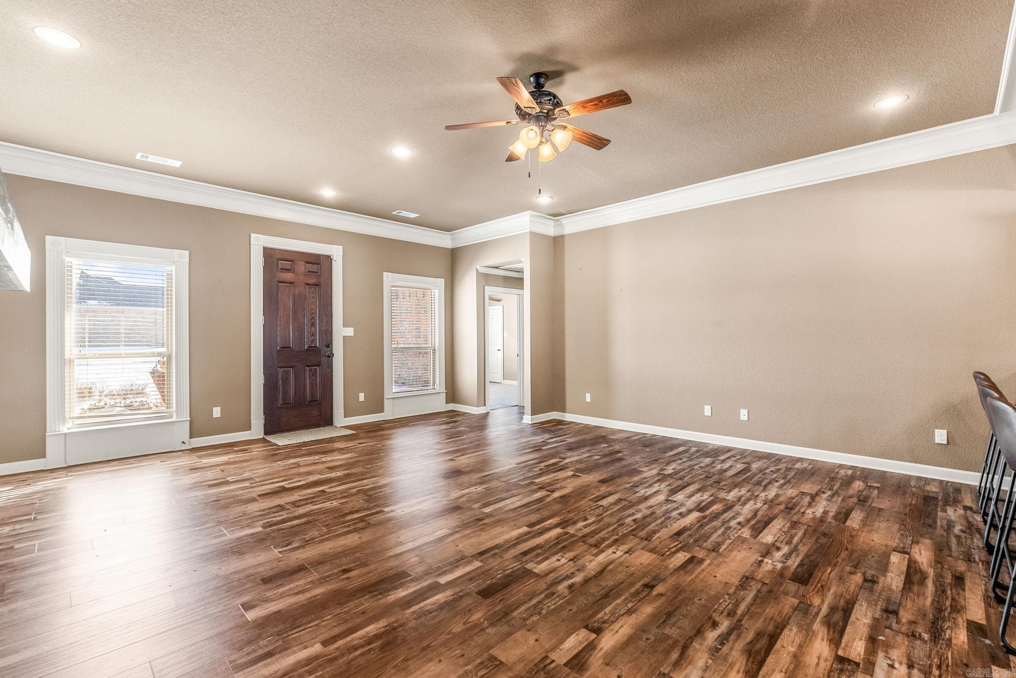 SHADOW CREEK - Residential