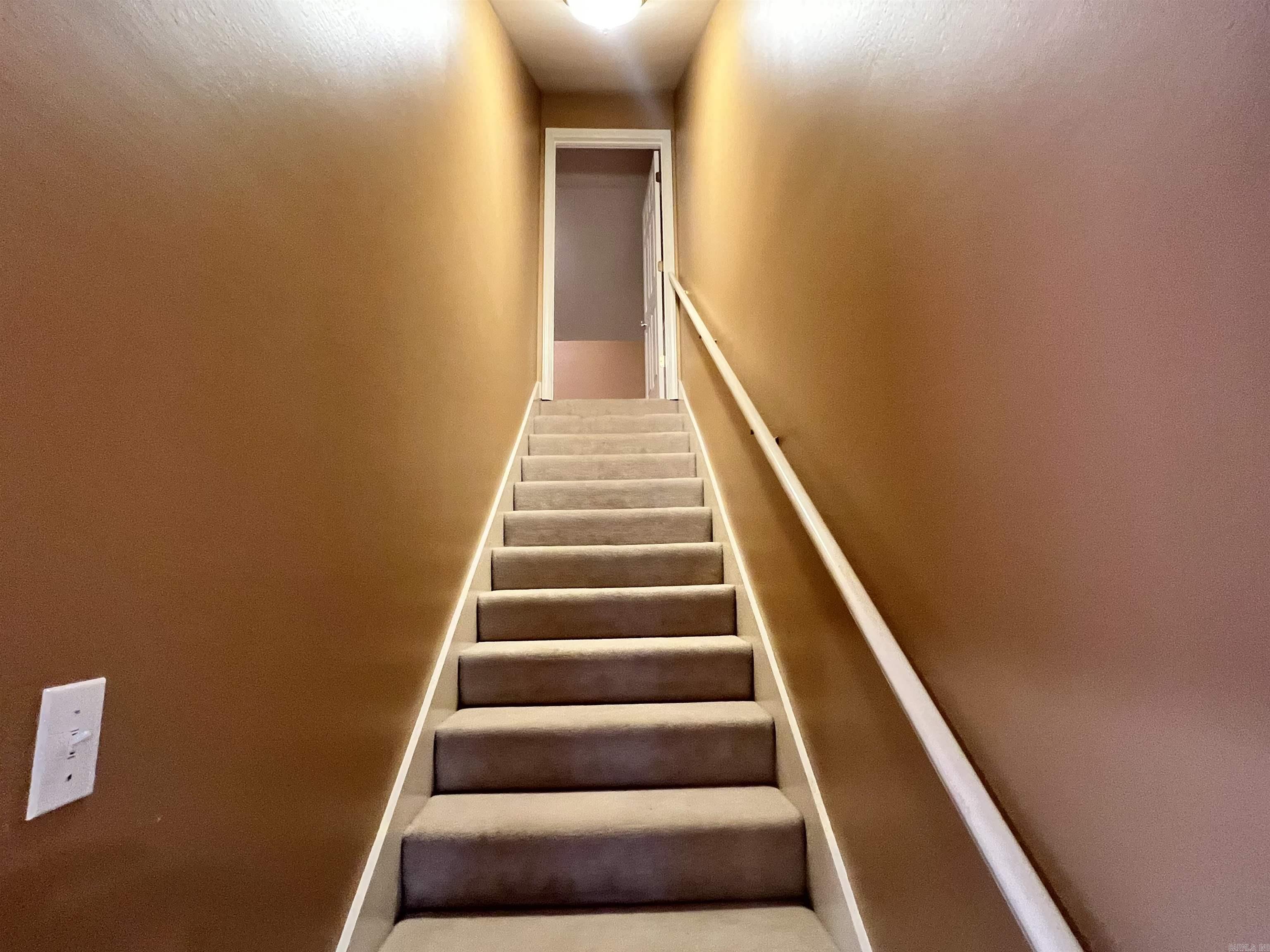 OVERCUP RIDGE ADDN - Residential
