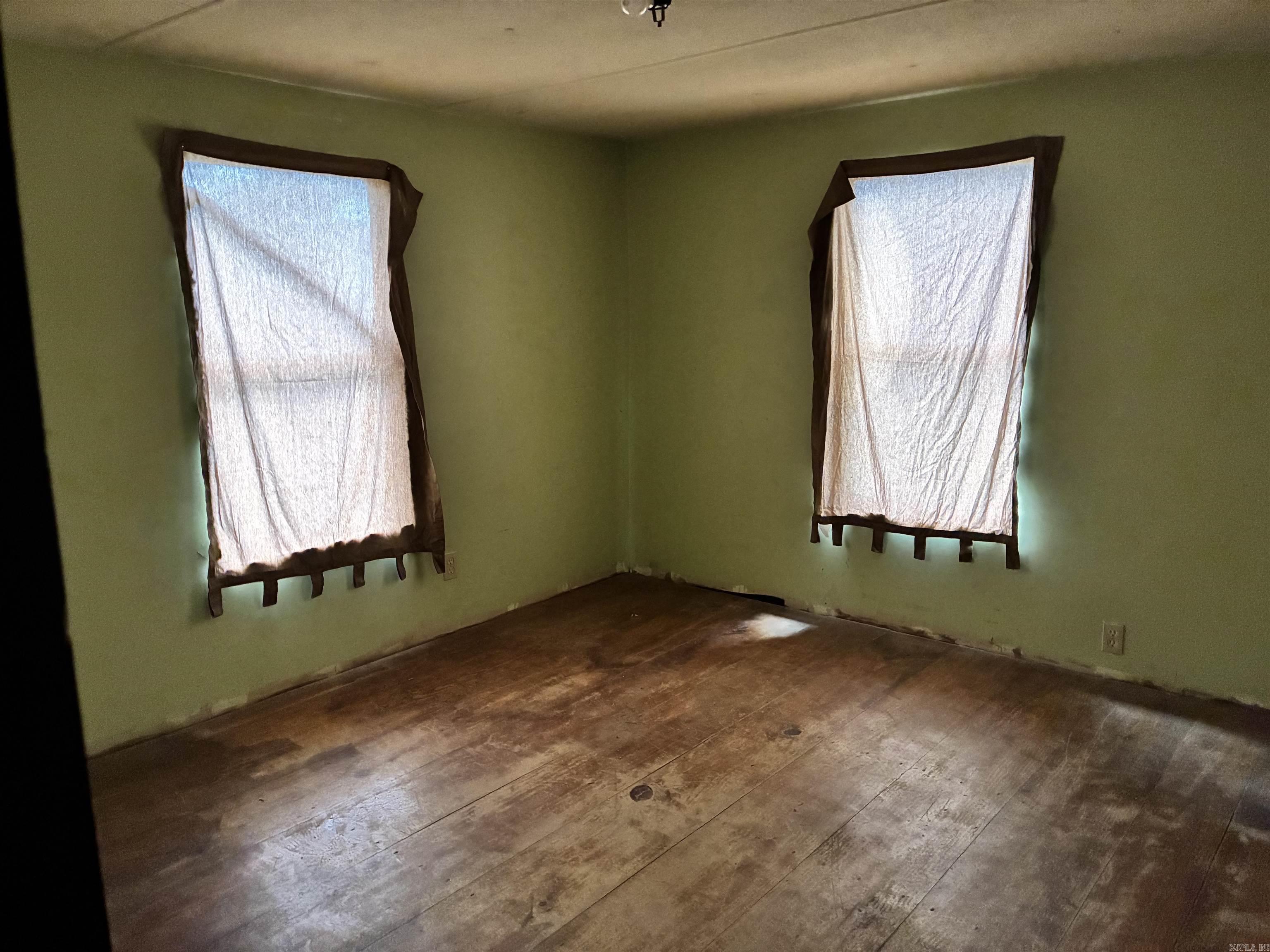 Metes & Bounds - Residential