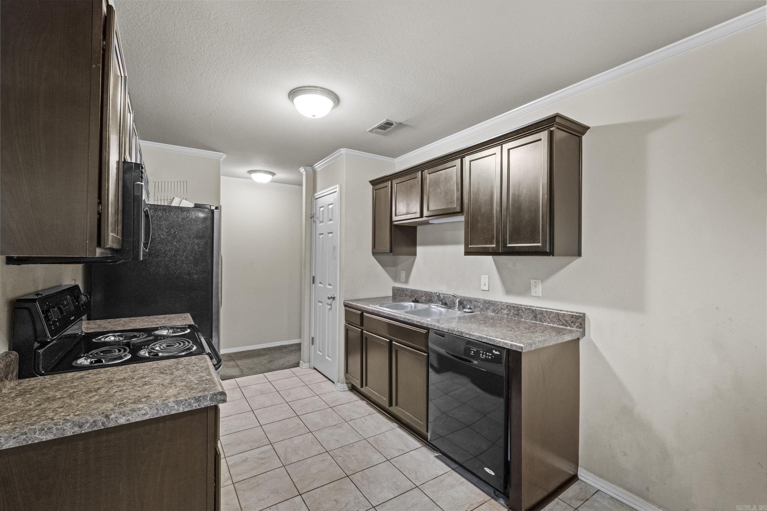 Greenwood Acres Blvd - Residential