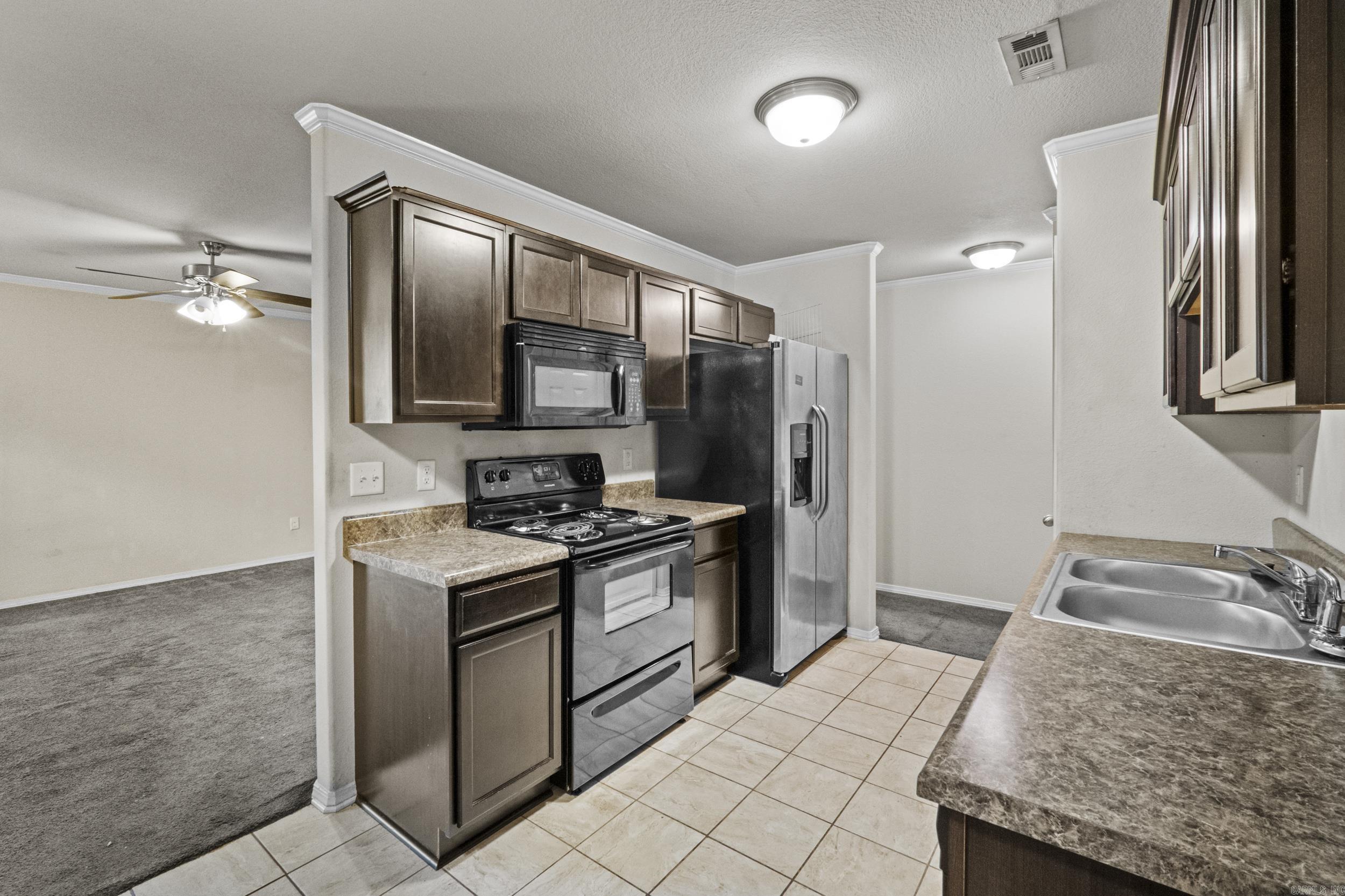 Greenwood Acres Blvd - Residential